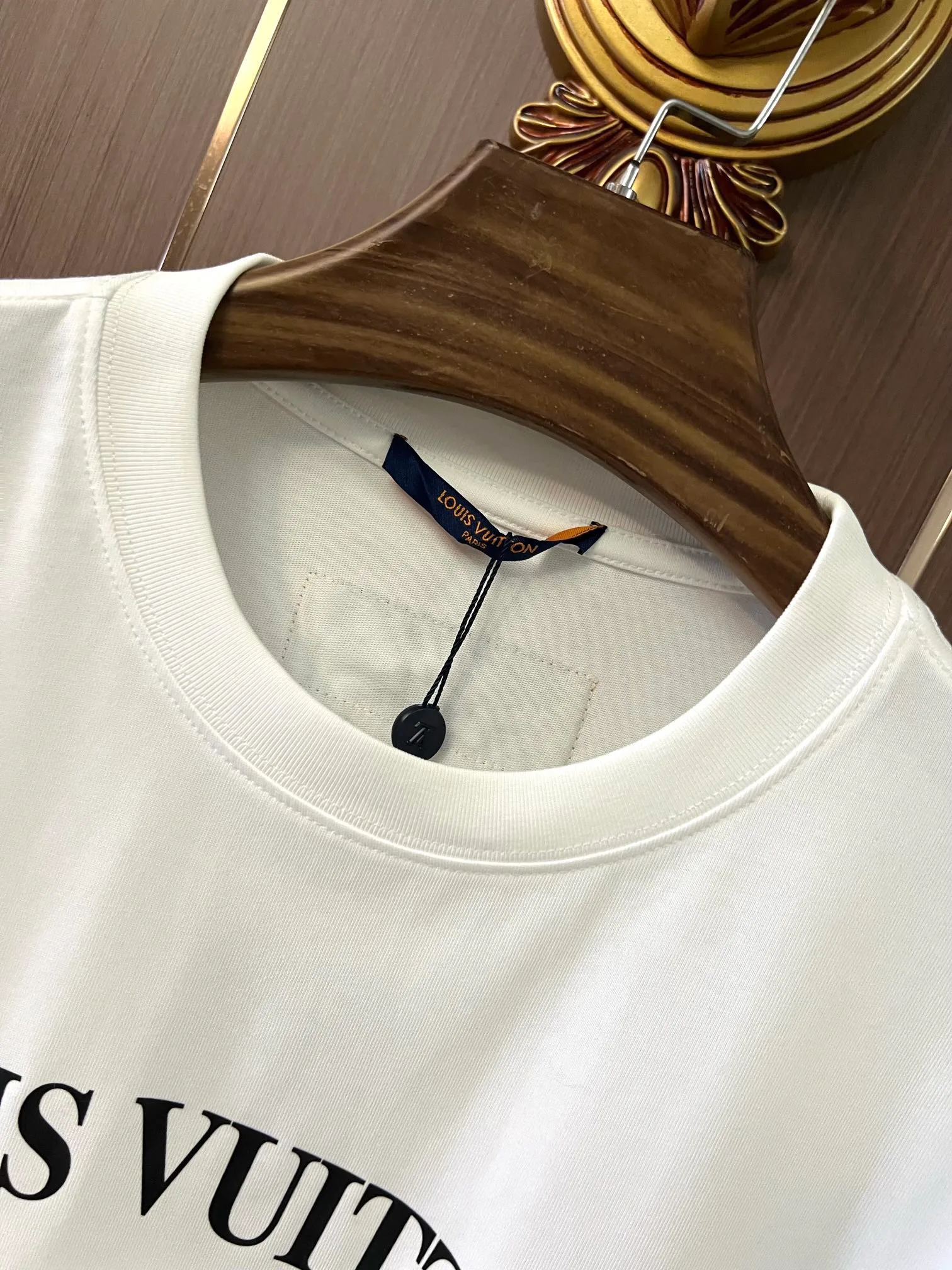 Футболки Женские Louis Vuitton 17961272