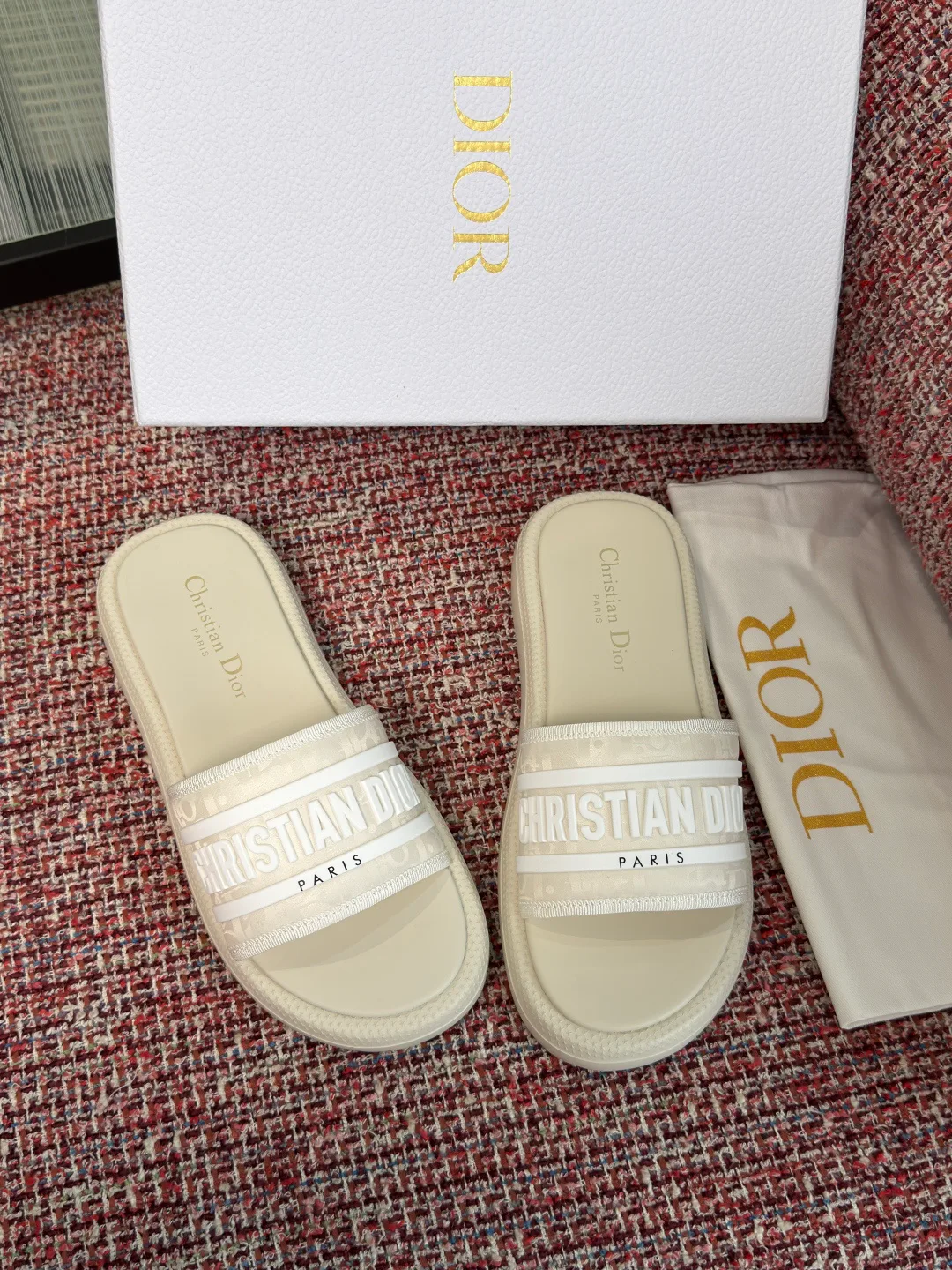 Шлепанцы Женские Christian Dior 17415506