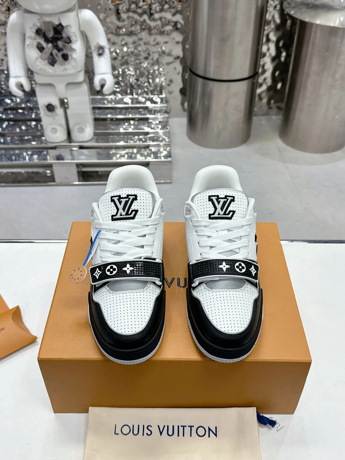 Кроссовки Женские Louis Vuitton 10060929