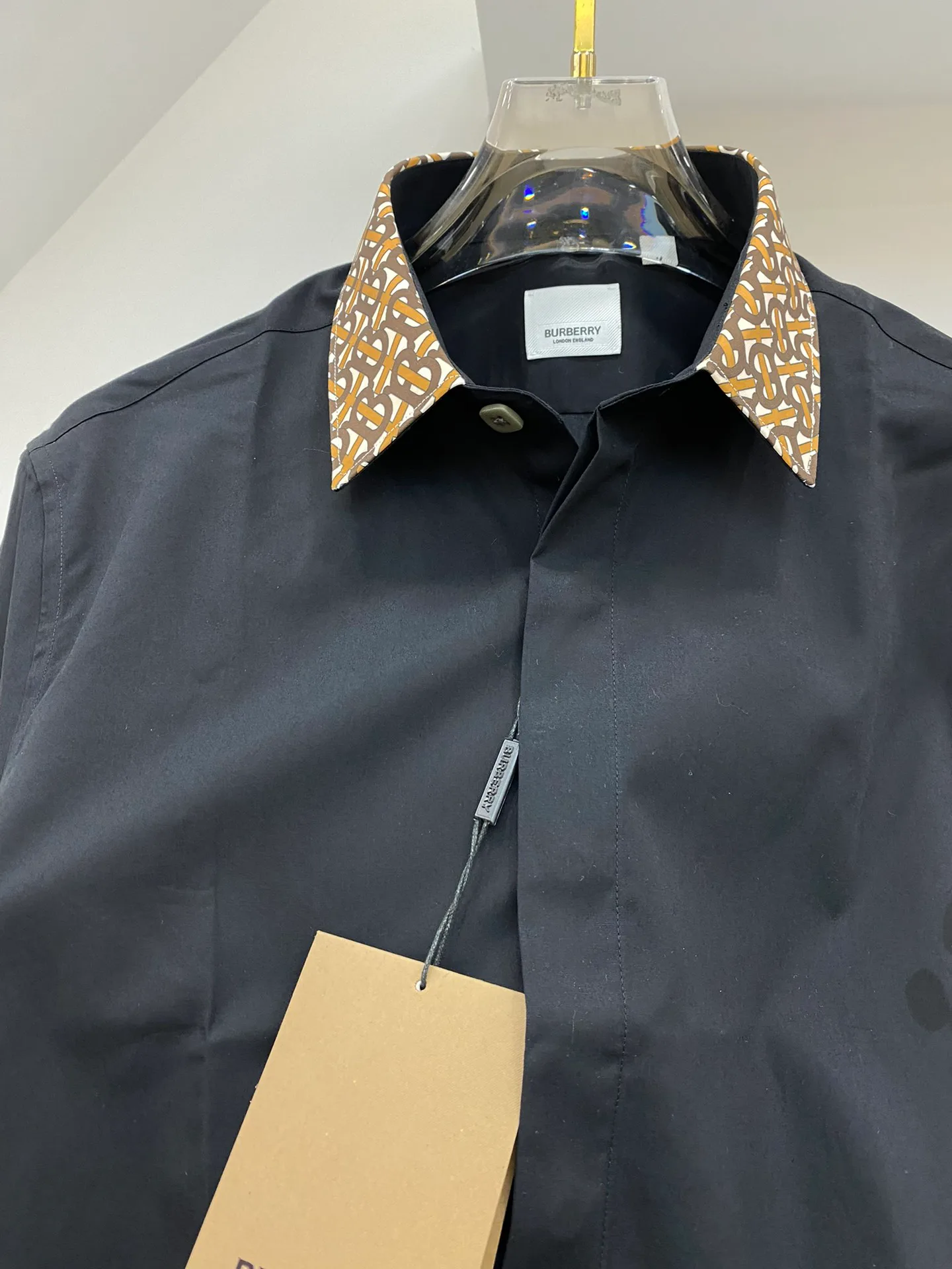 Рубашки Мужские Burberry 18509953