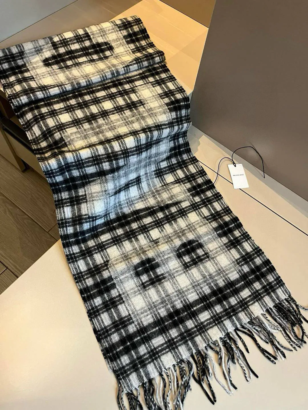 Шарфы Balenciaga 1518605