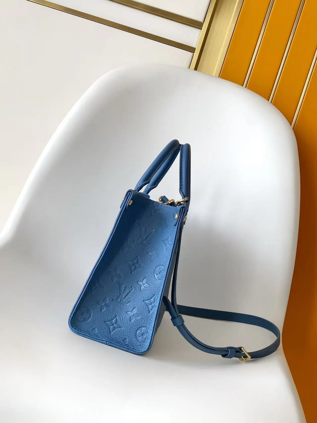 Классические Сумки Женские Louis Vuitton 11872308