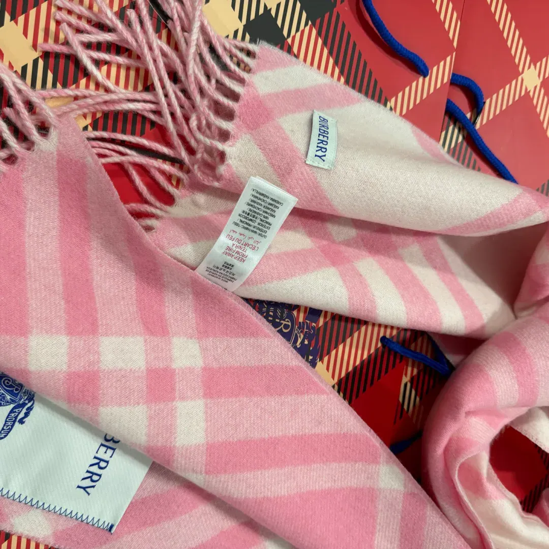 Шарфы Burberry 752633