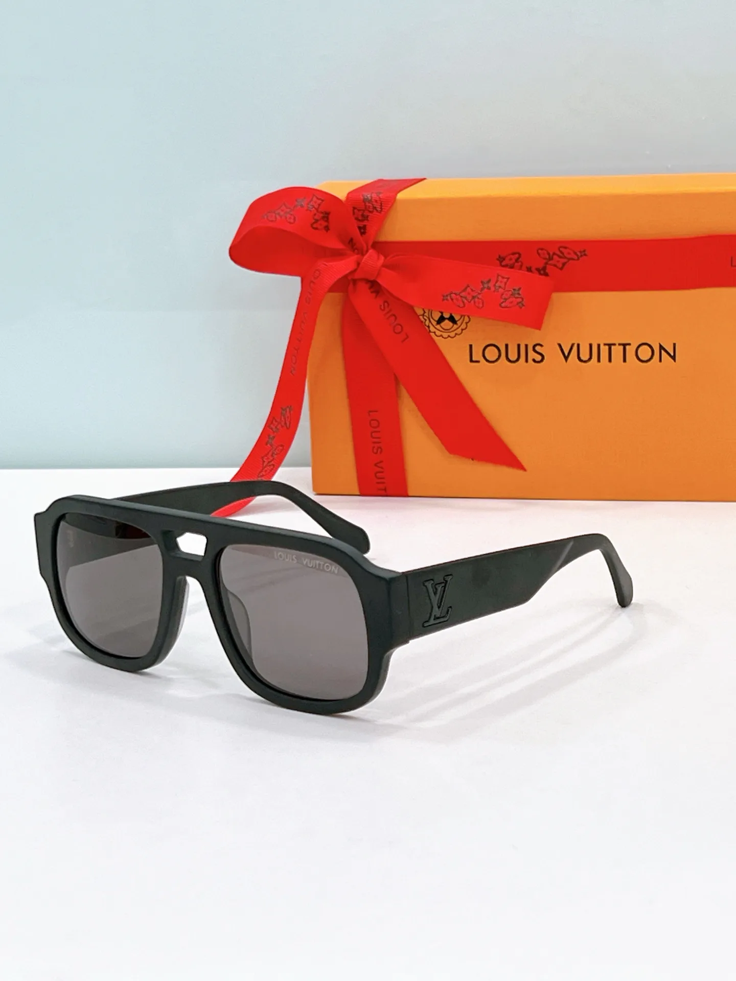 Очки Louis Vuitton 378834