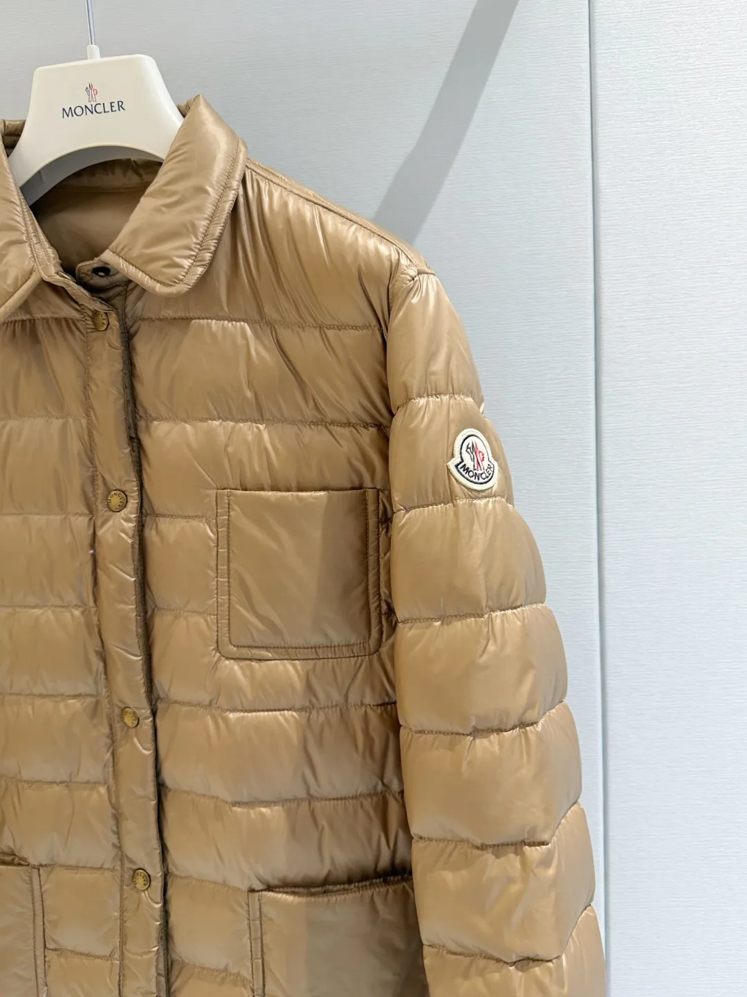 Куртки И Пуховики Женские Moncler 18439952