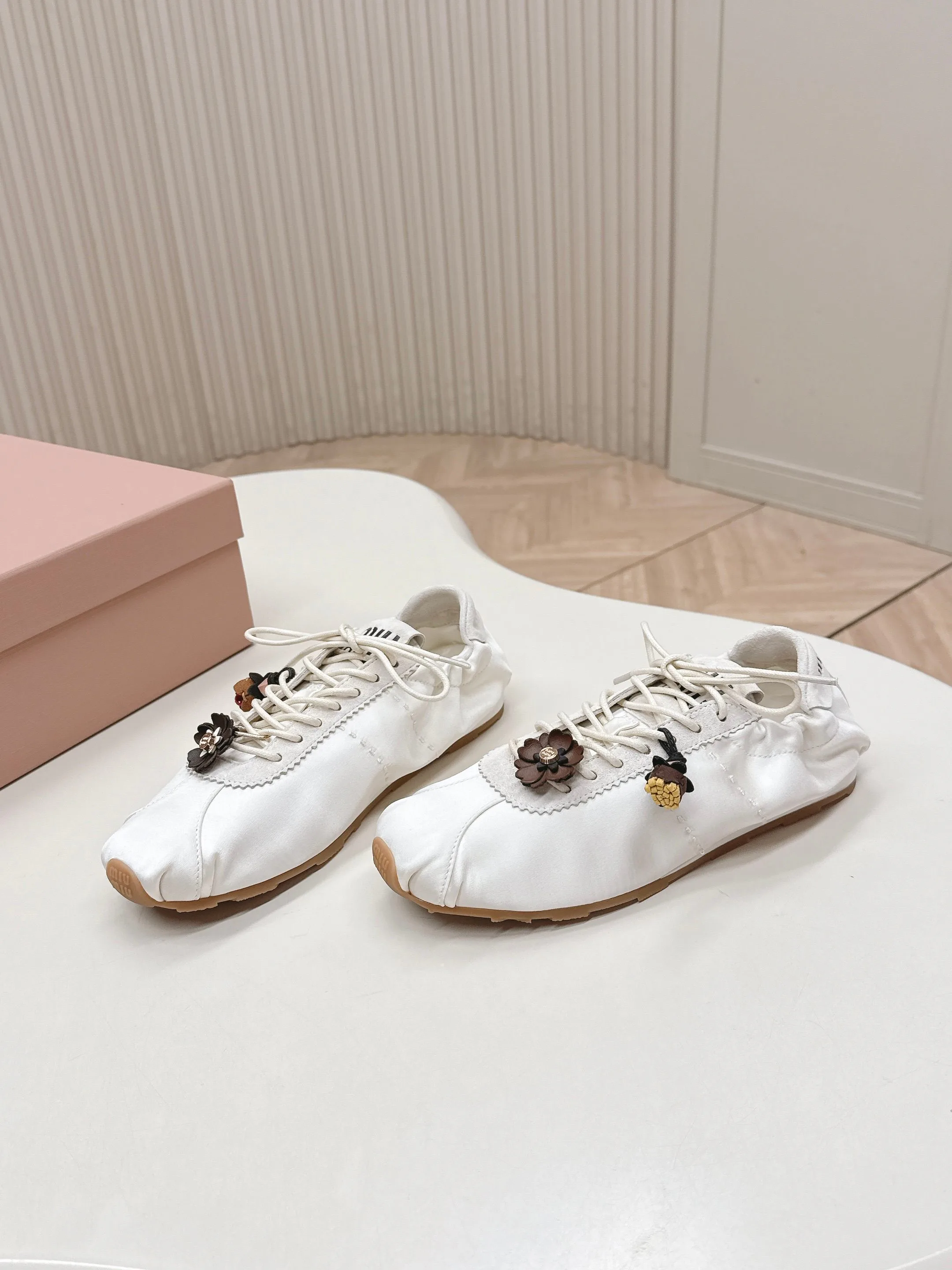 Кроссовки Женские Miu Miu 1874644