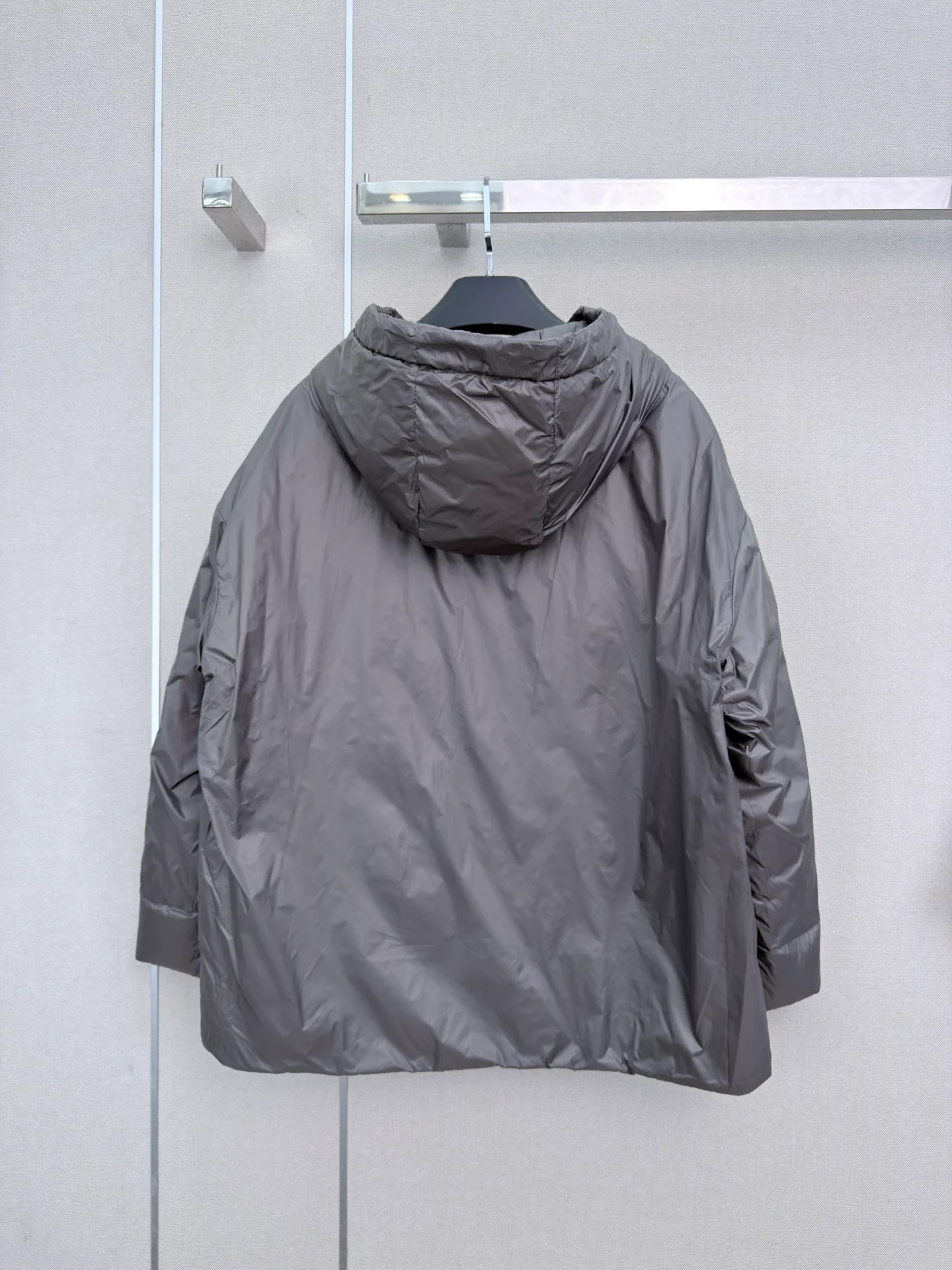 Куртки И Пуховики Женские Max Mara 18108355