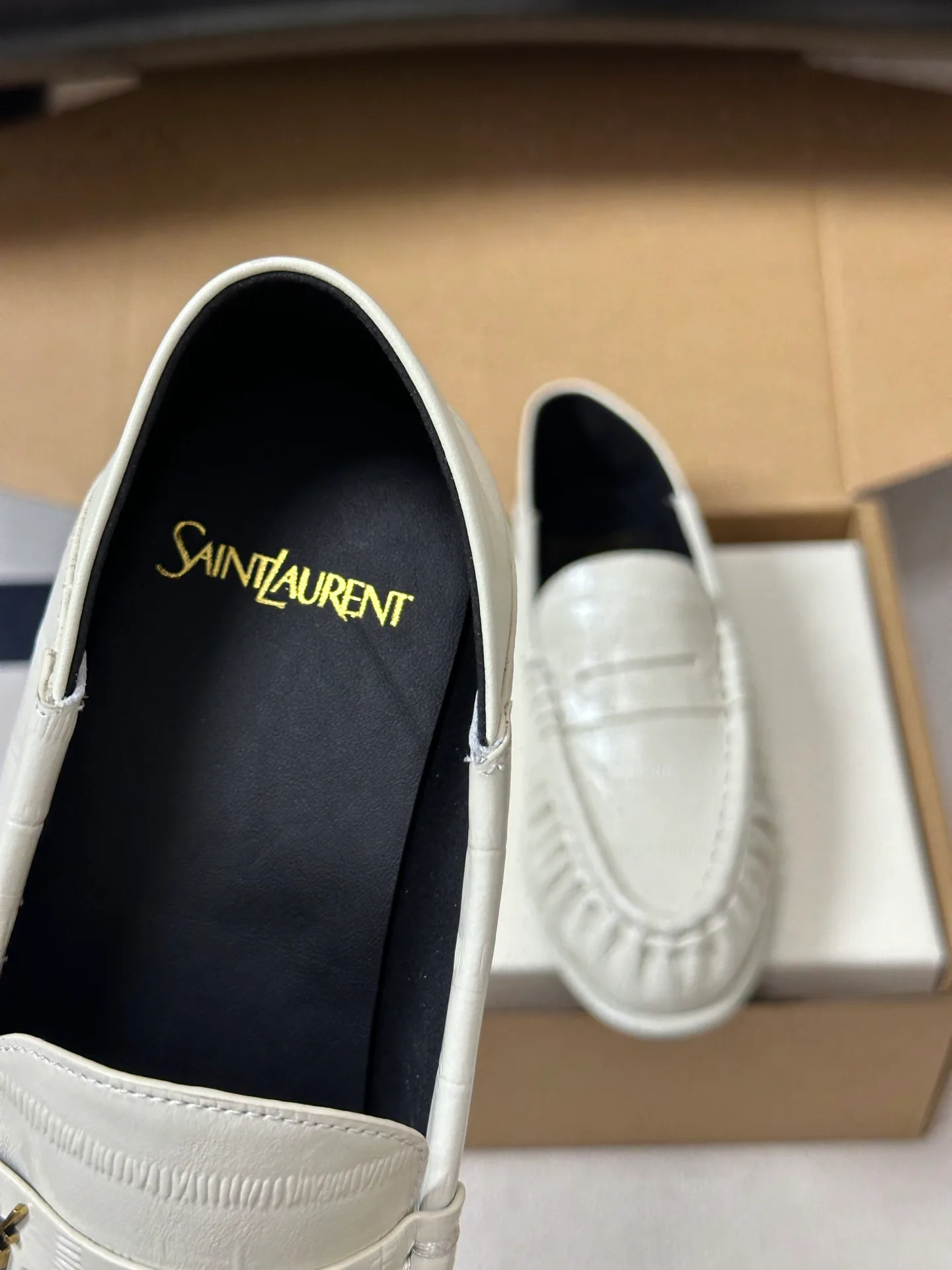 Лоферы И Мокасины Женские Saint Laurent 18049117