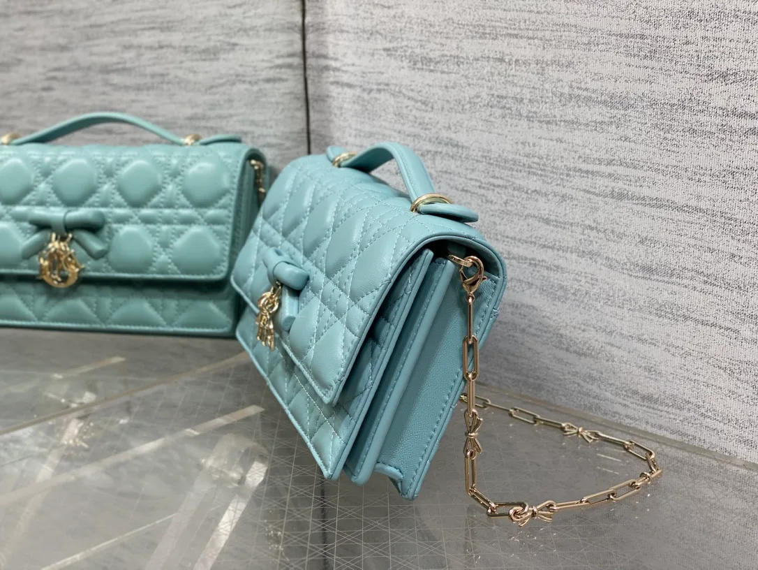 Клатчи Женские Christian Dior 17320724