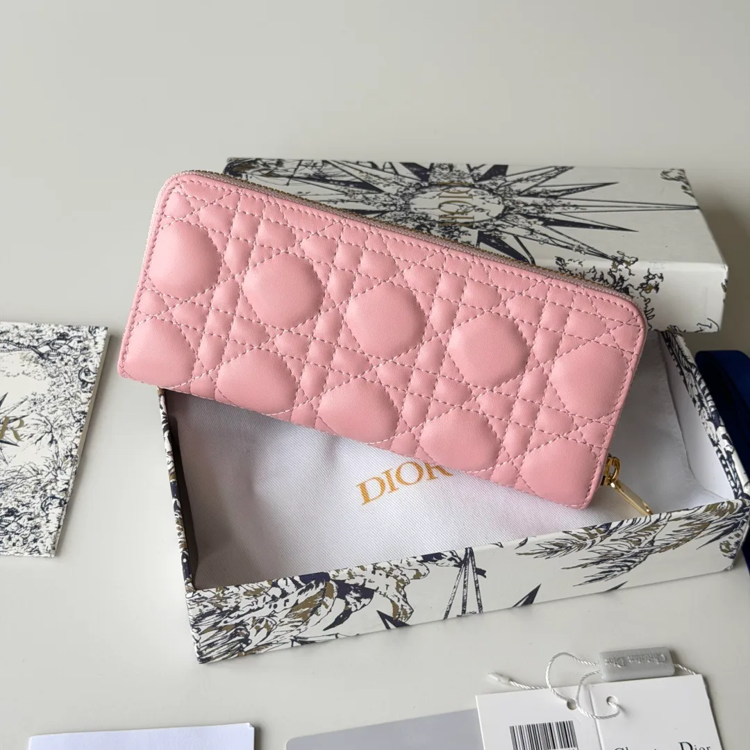 Клатчи Женские Christian Dior 18492974