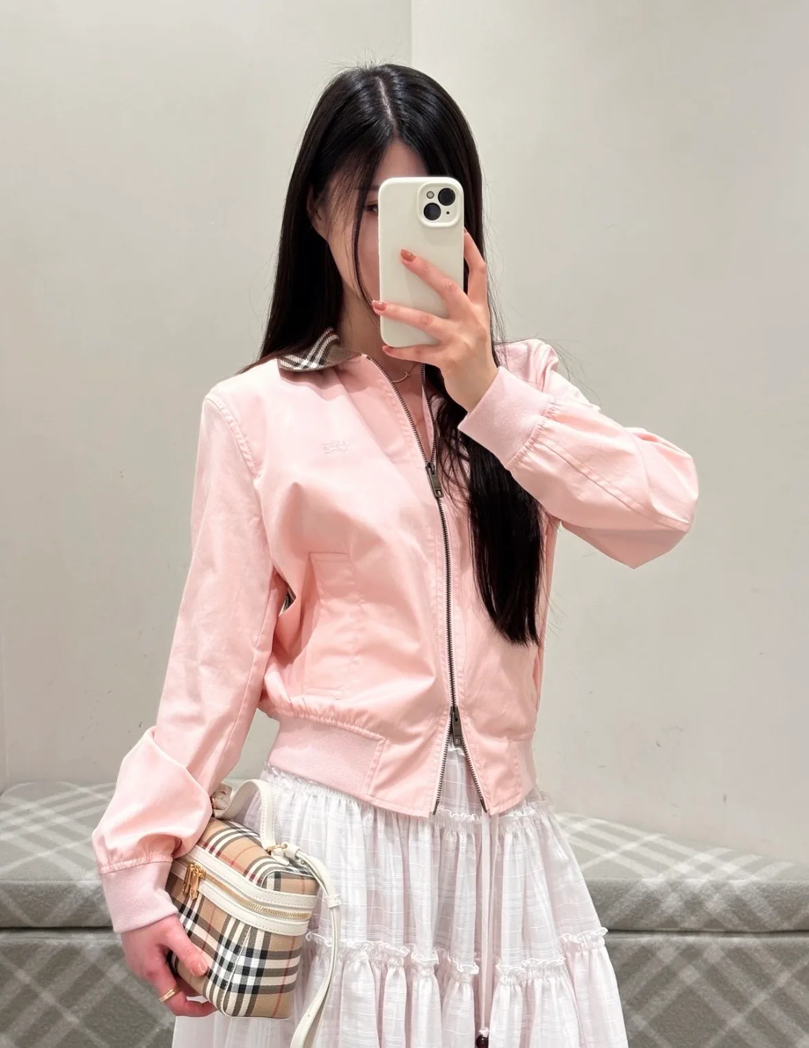 Куртки И Пуховики Женские Burberry 18253290