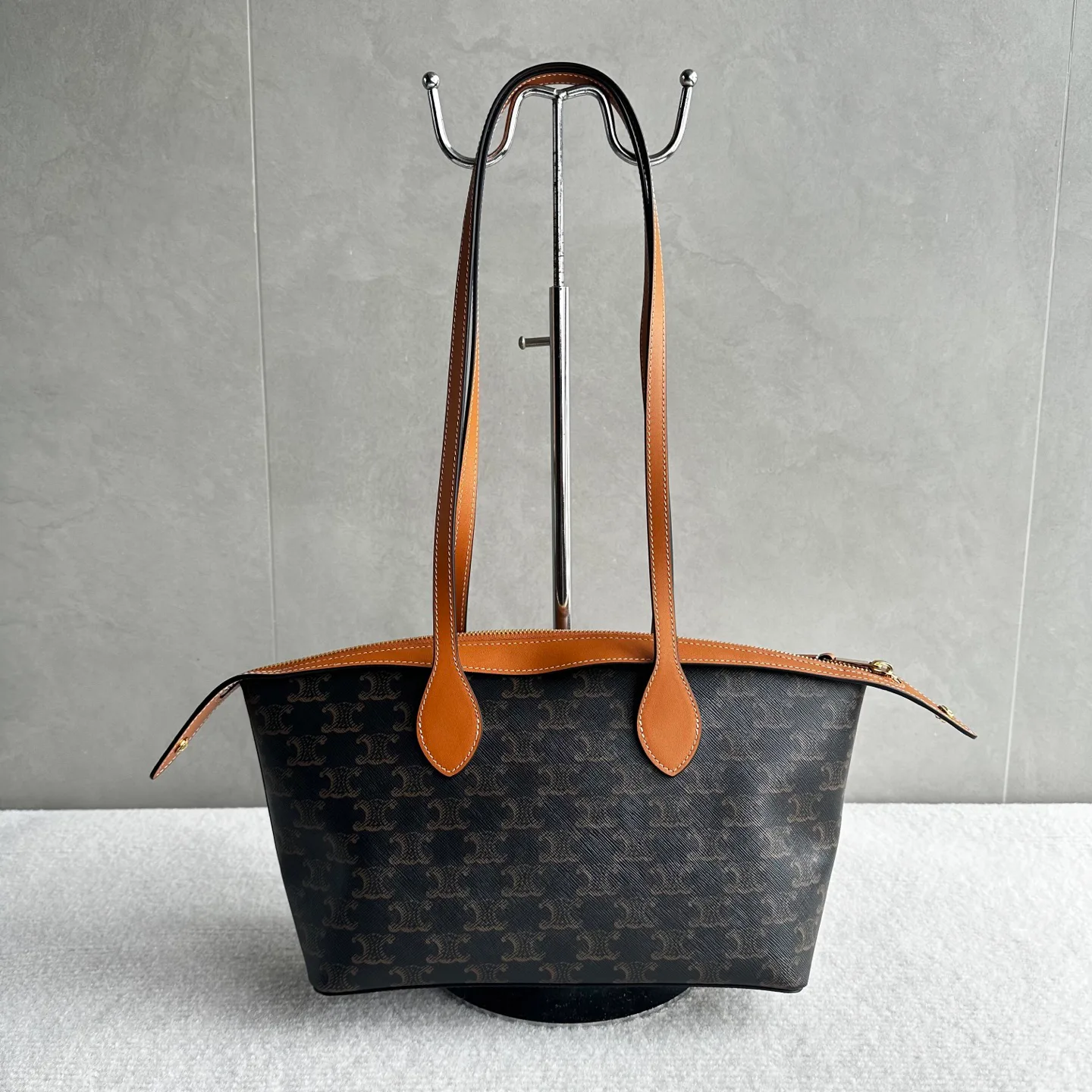 Классические Сумки Женские Celine 17796565
