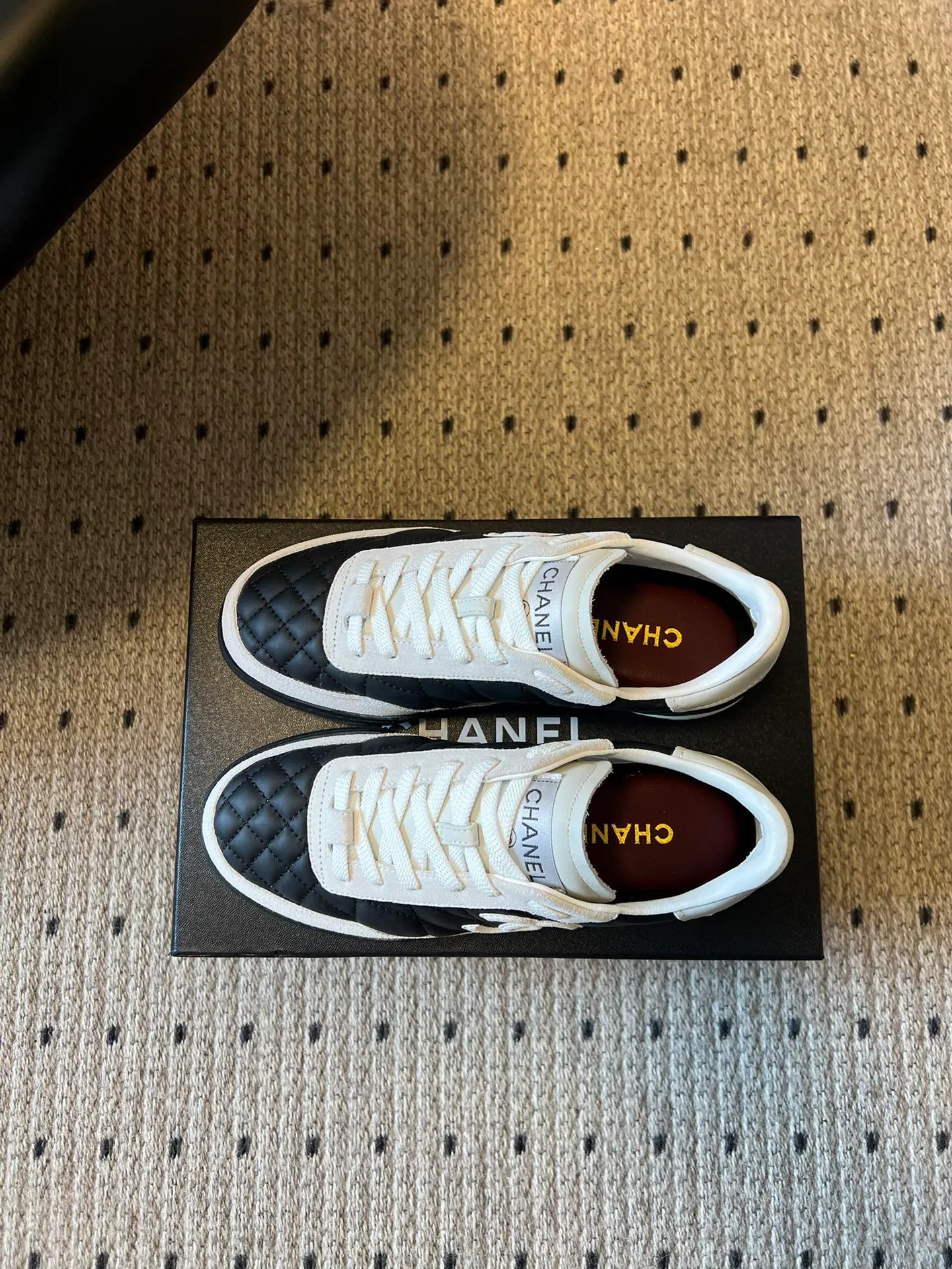 Кроссовки Женские Chanel 11394676