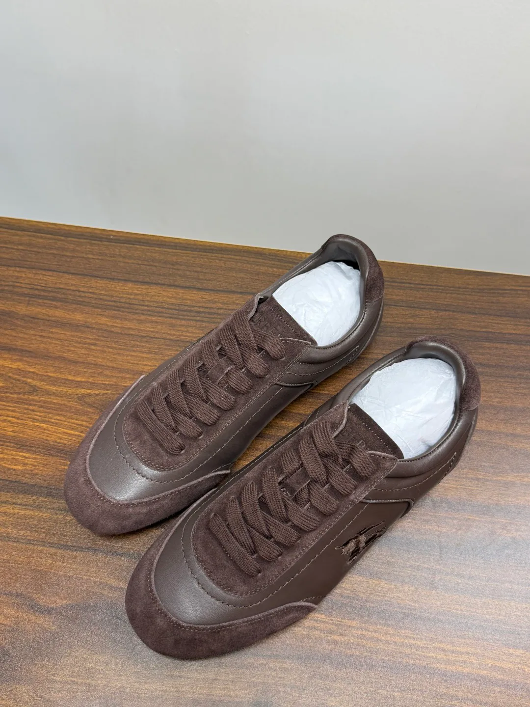 Кроссовки Женские Burberry 19716352