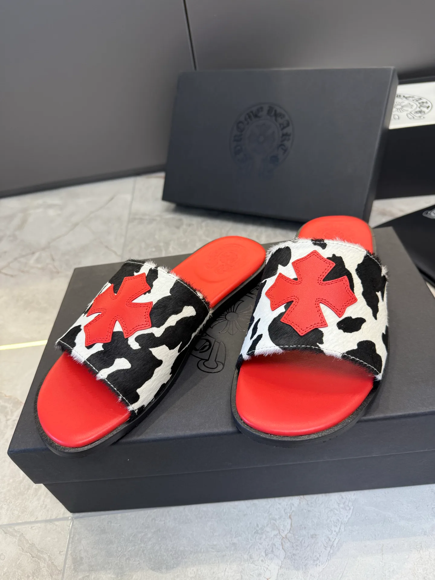 Шлепанцы Женские Chrome Hearts 1225357