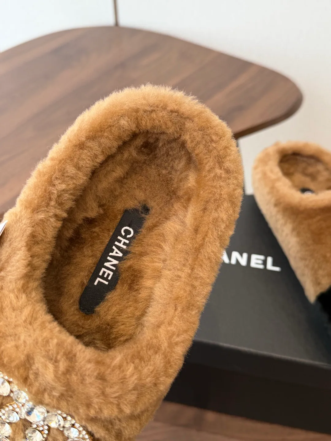 Тапочки Женские Chanel 19587122