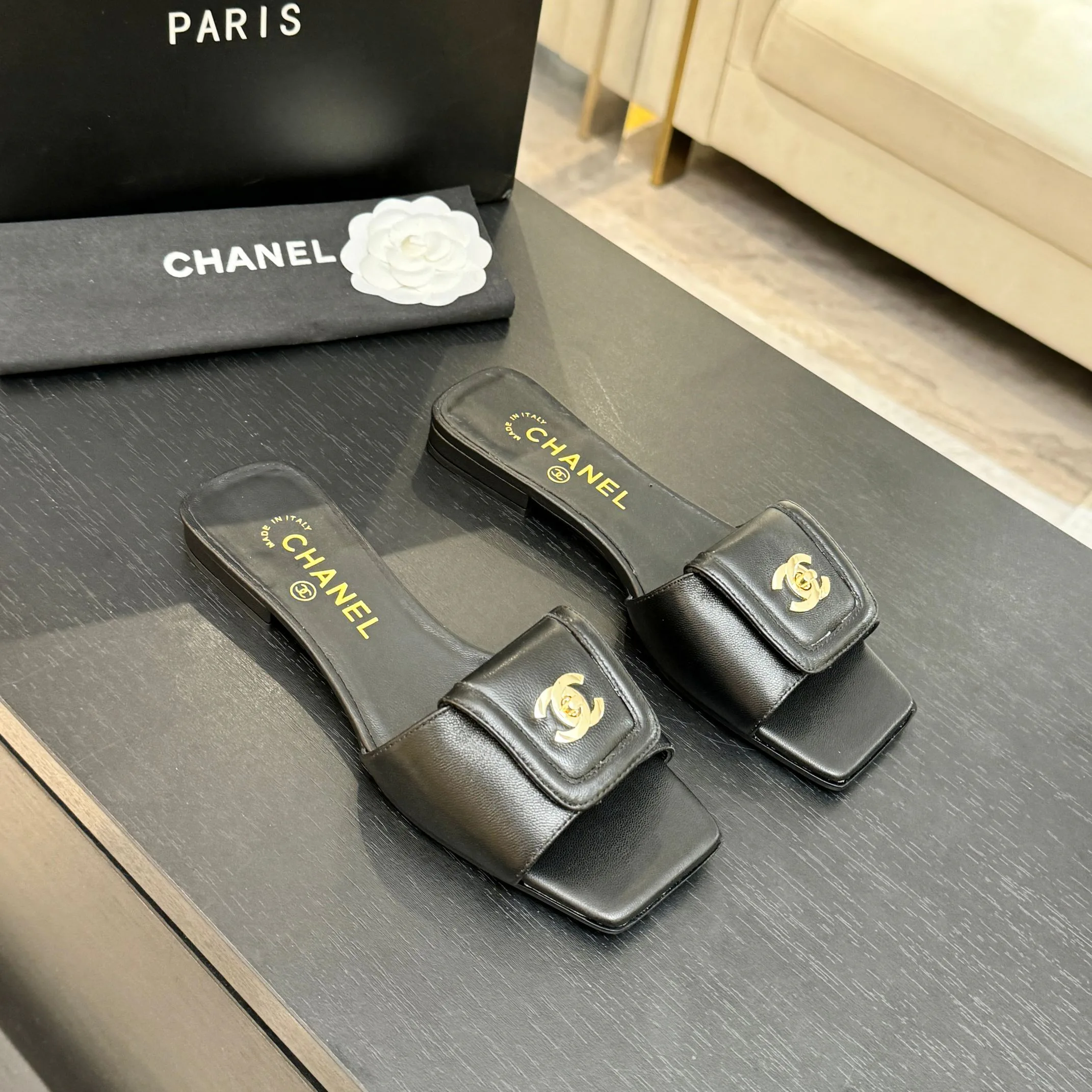 Шлепанцы Женские Chanel 11659008