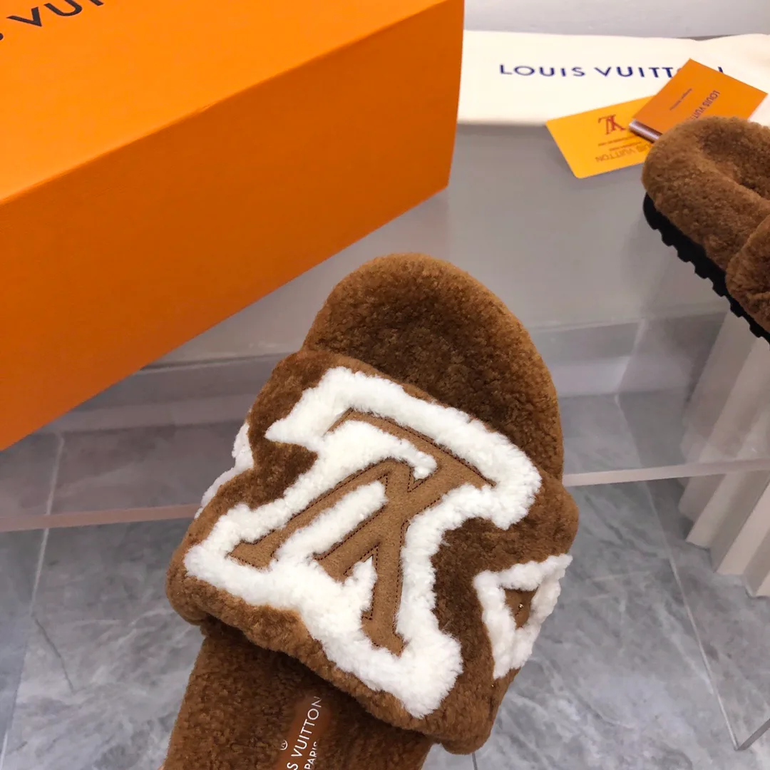 Тапочки Женские Louis Vuitton 489824