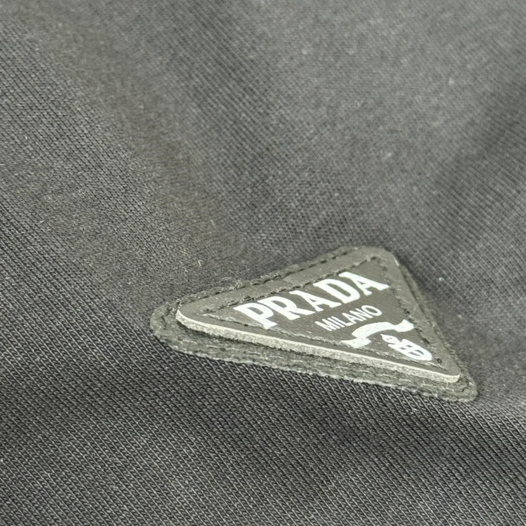 Футболки Женские Prada 10620148