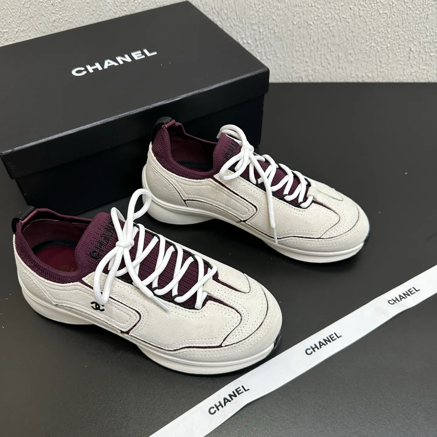 Кроссовки Женские Chanel 17934450
