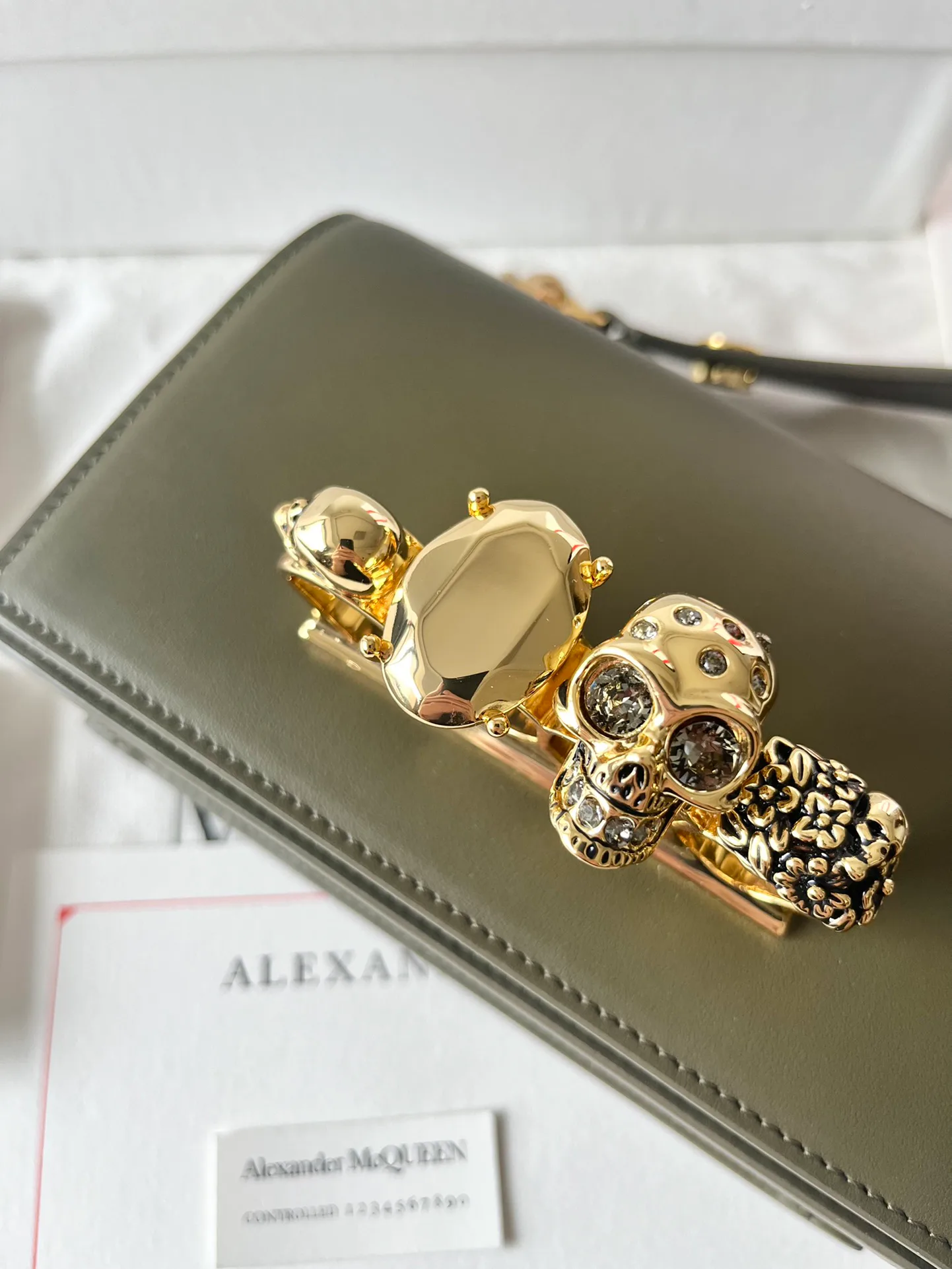 Классические Сумки Женские Alexander Mcqueen 11533071