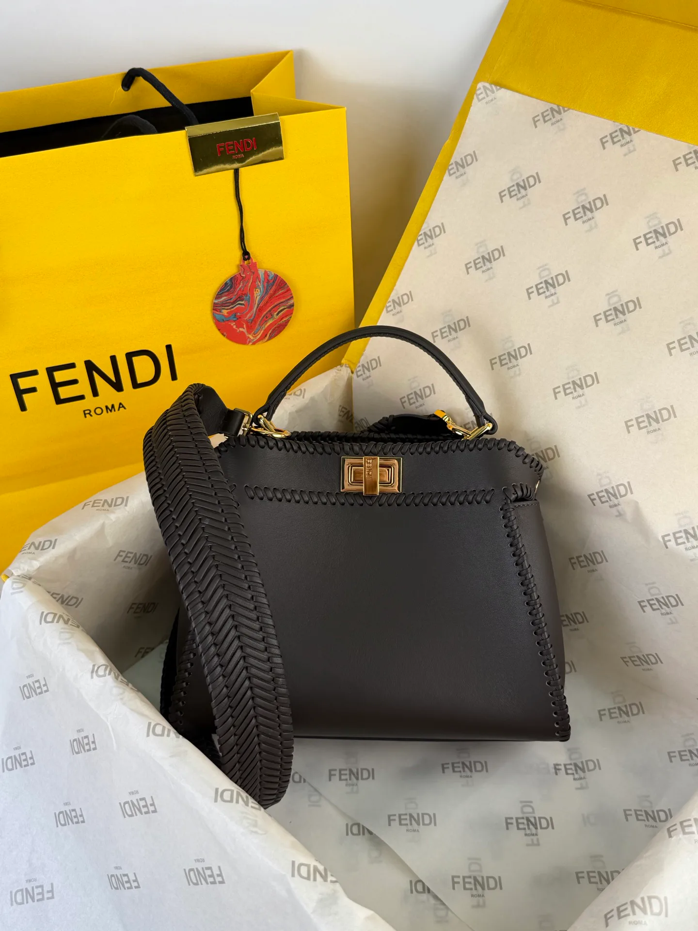 Классические Сумки Женские Fendi 13234525