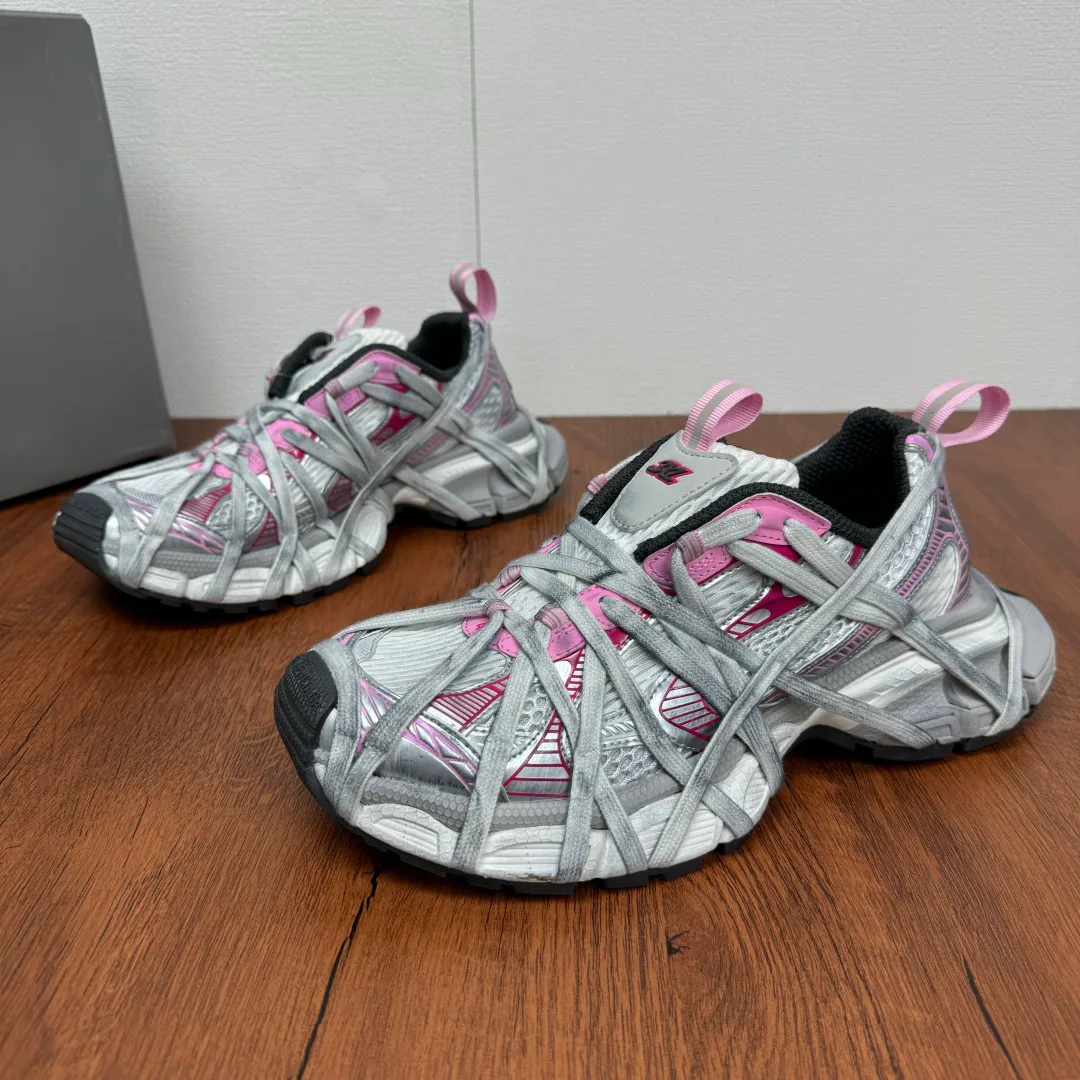 Кроссовки Женские Balenciaga 13216463