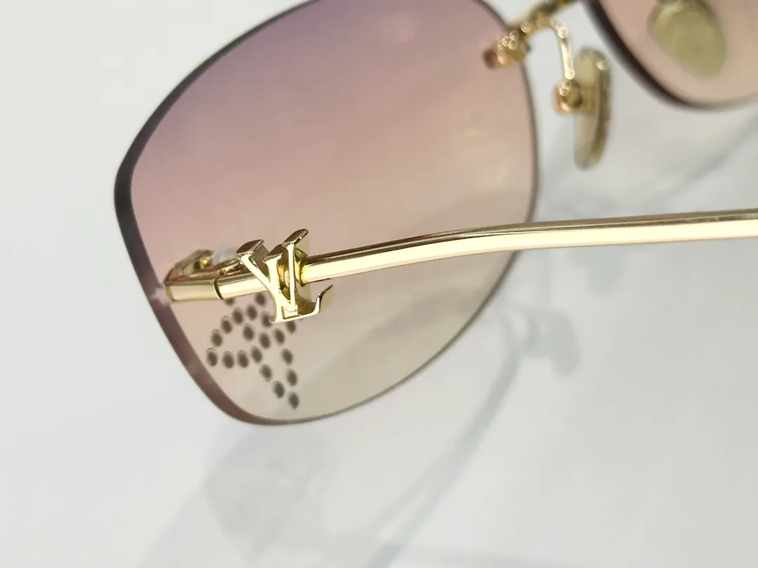 Клатчи Женские Louis Vuitton 11389101