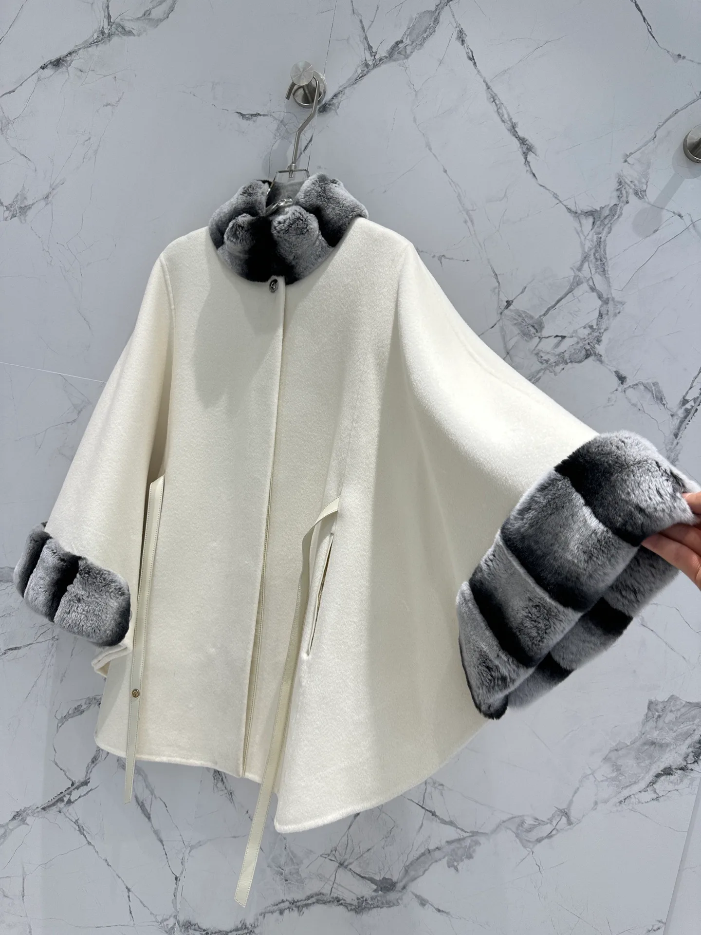 Пальто Женские Loro Piana 18513174