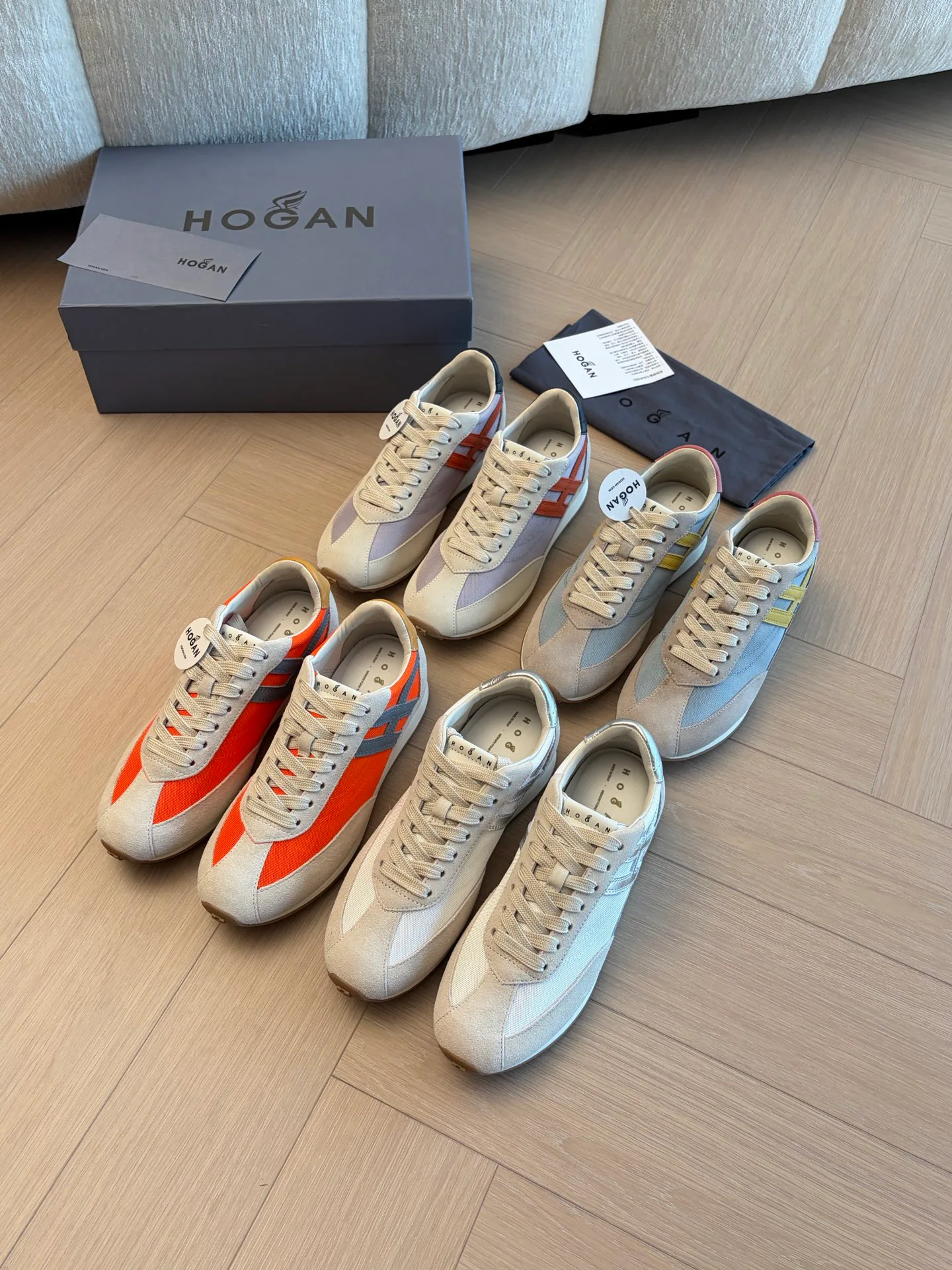 Кроссовки Женские Hogan 18063998