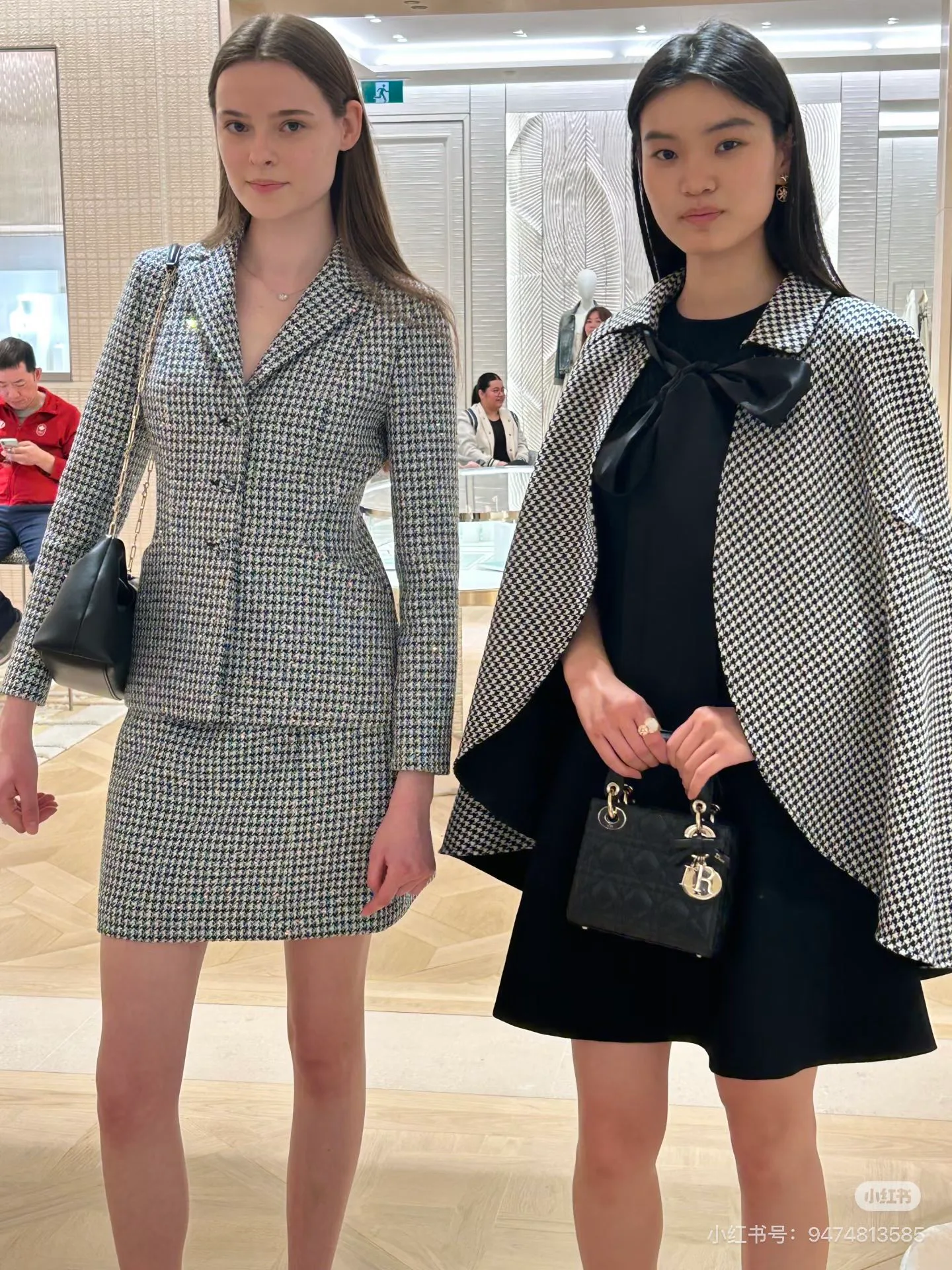 Пальто Женские Christian Dior 11530464