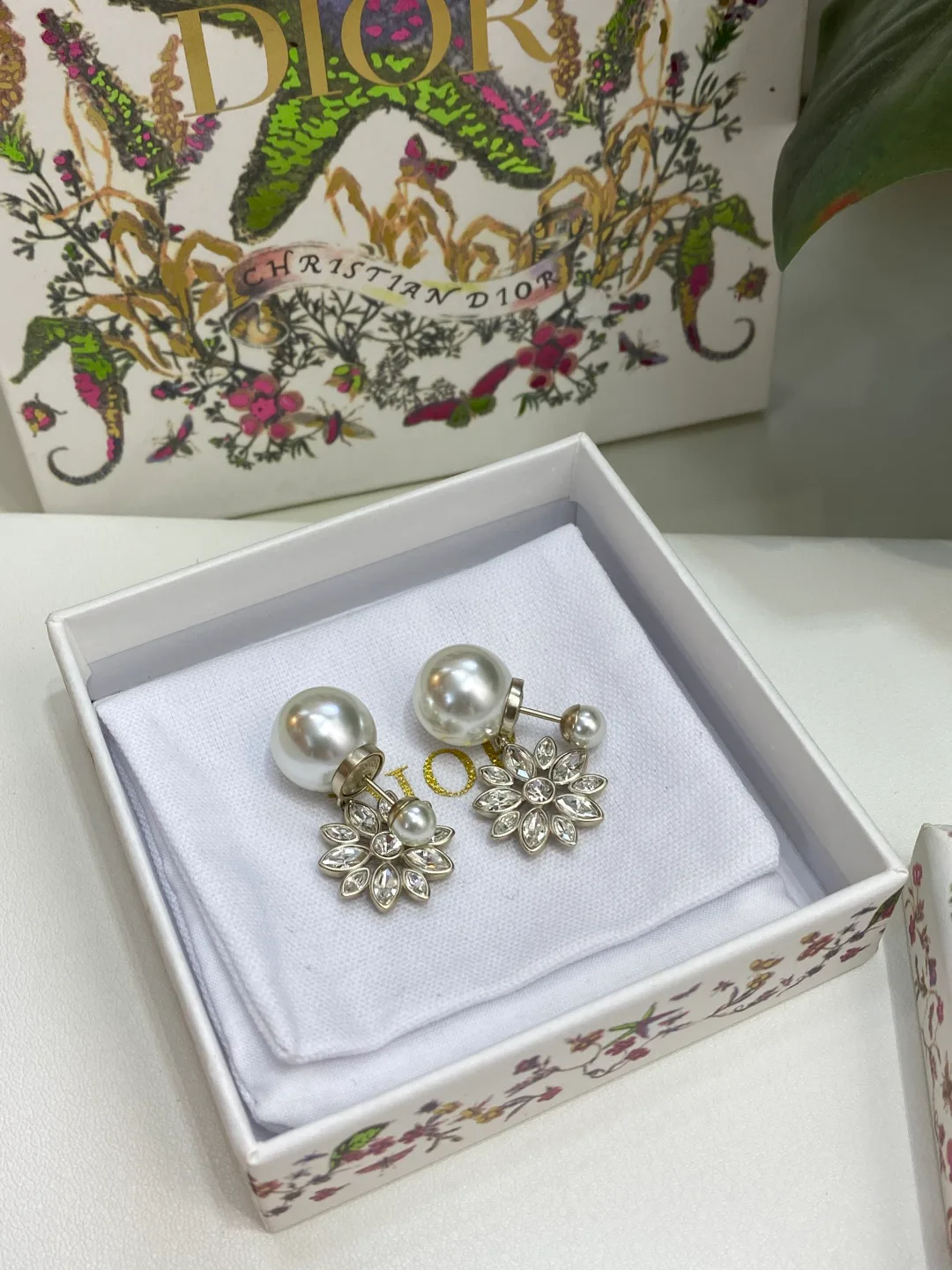 Бижутерия Christian Dior 360379