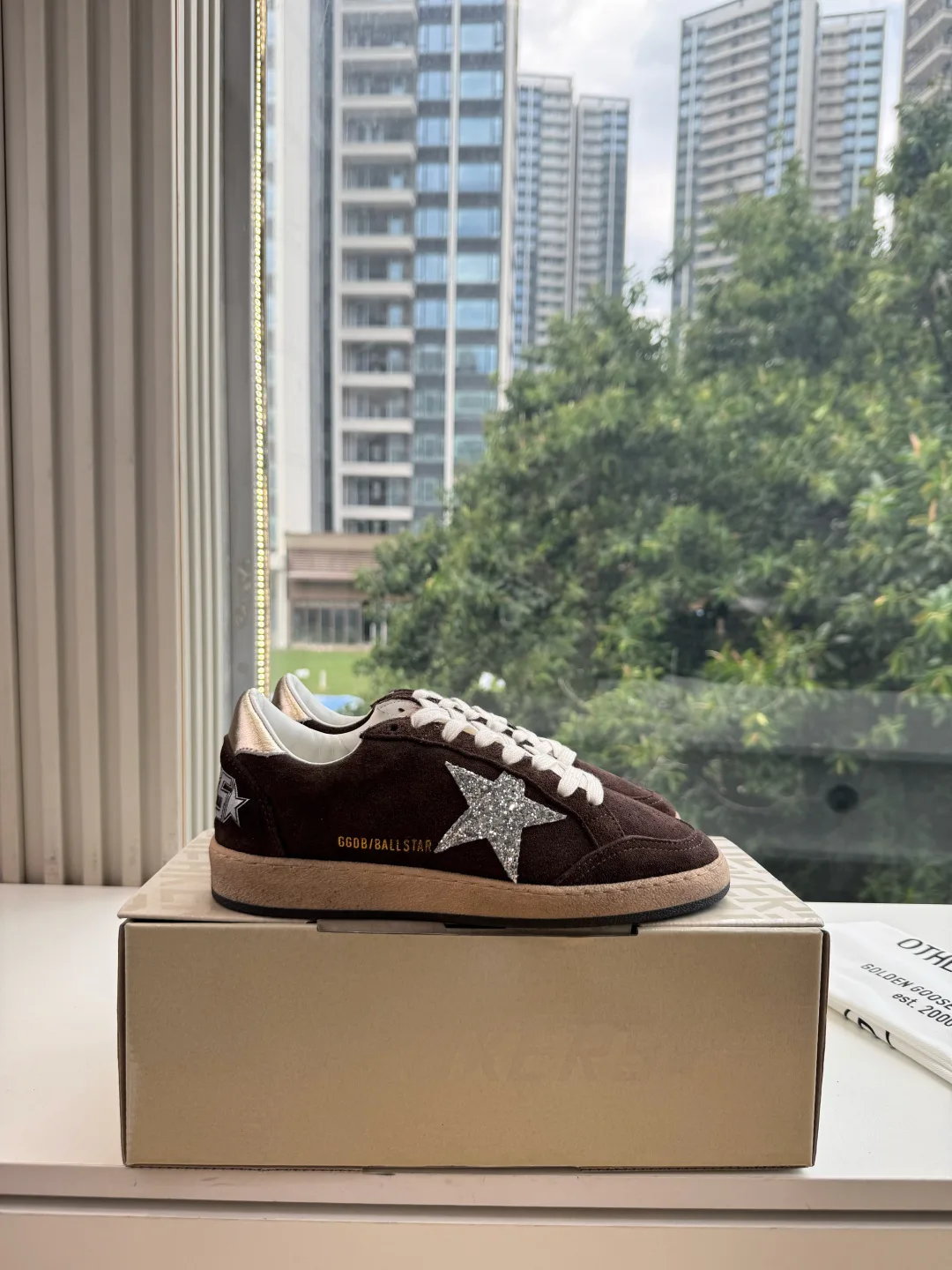 Кроссовки Женские Golden Goose 18801052