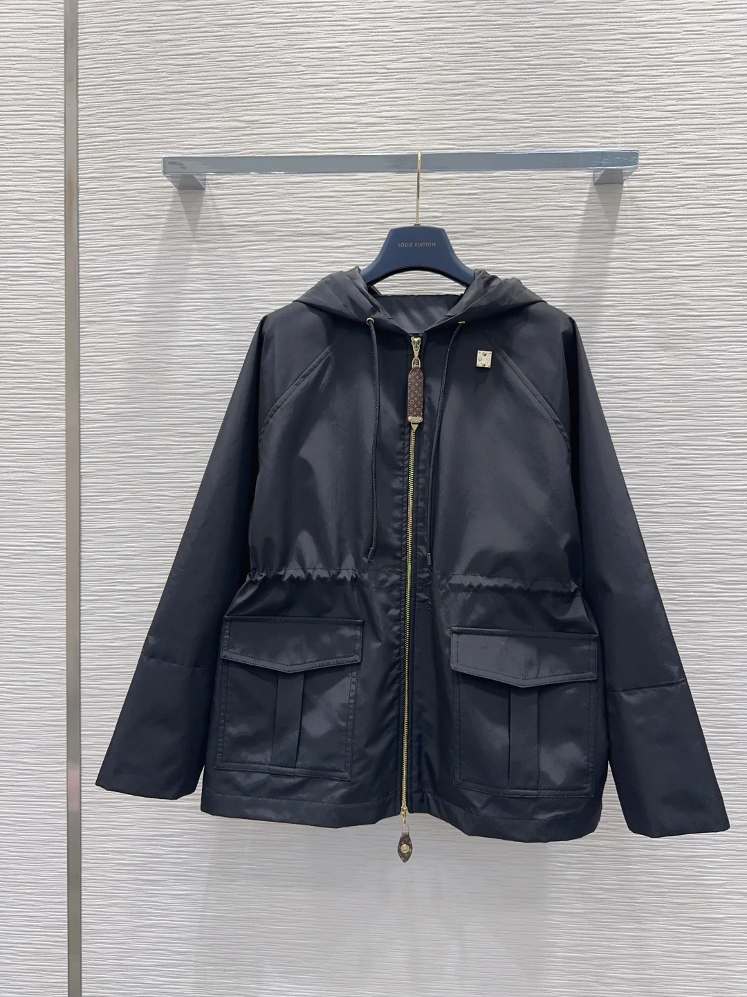 Куртки И Пуховики Женские Louis Vuitton 436797
