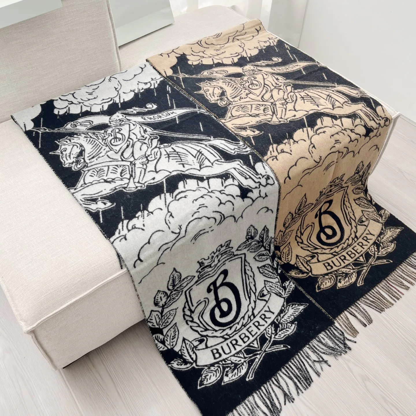 Шарфы Burberry 117355