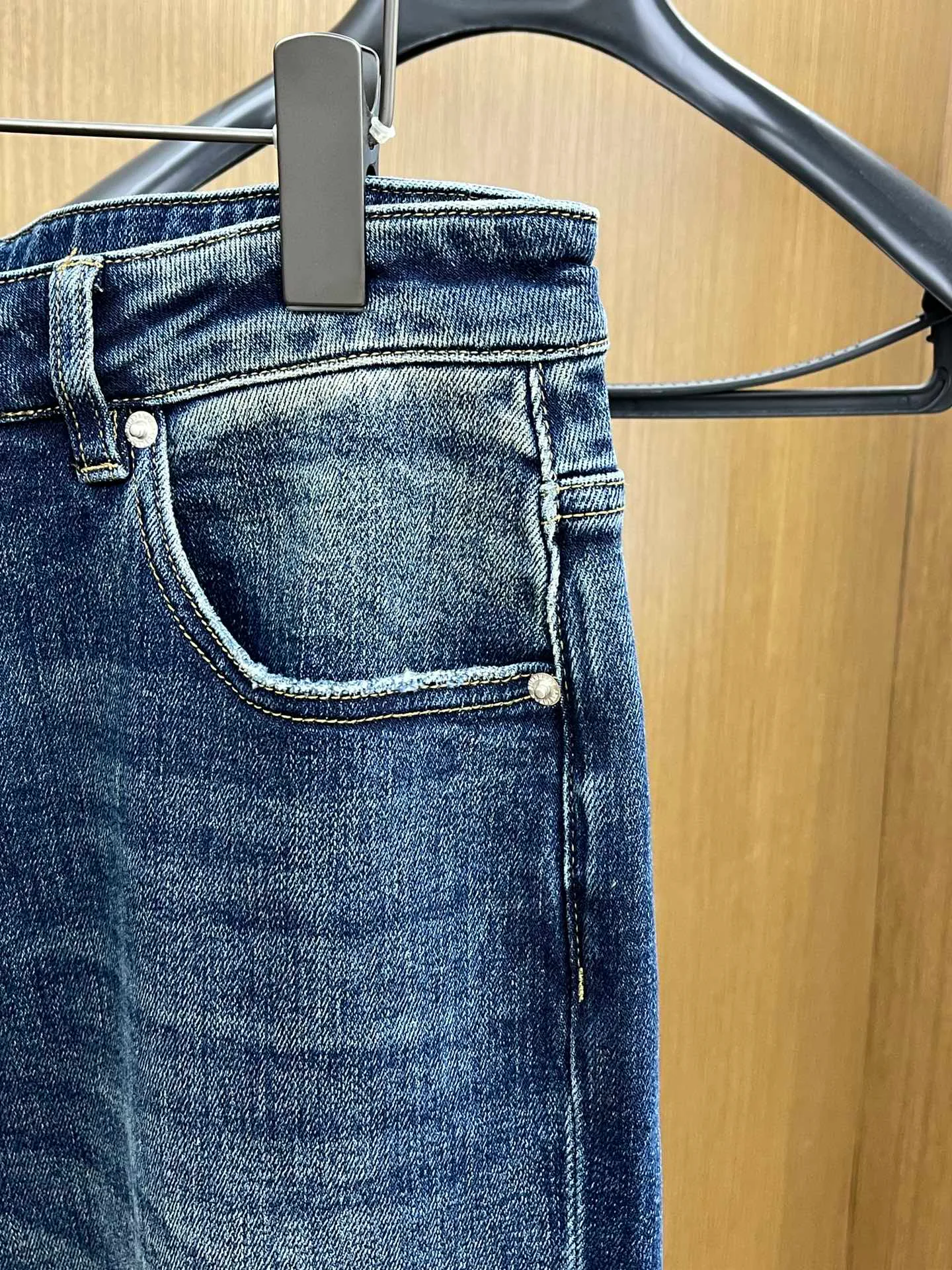 Джинсы Мужские Burberry 988669