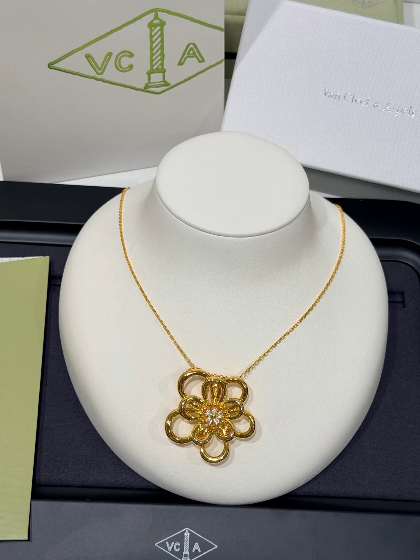 Бижутерия Van Cleef & Arpels 17830884