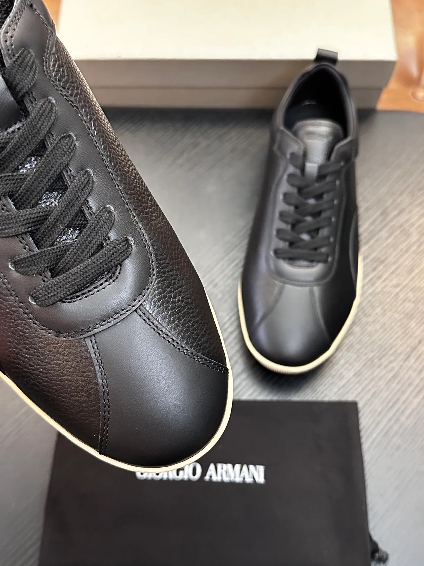 Кроссовки Мужские Armani 12672510