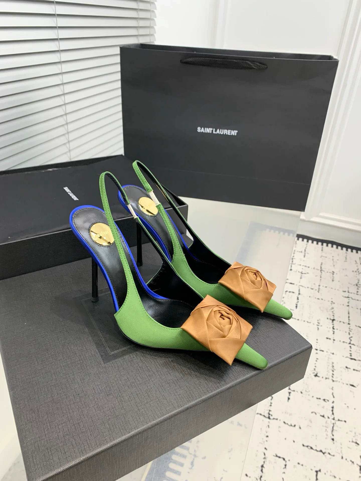 Туфли Женские Saint Laurent 355746