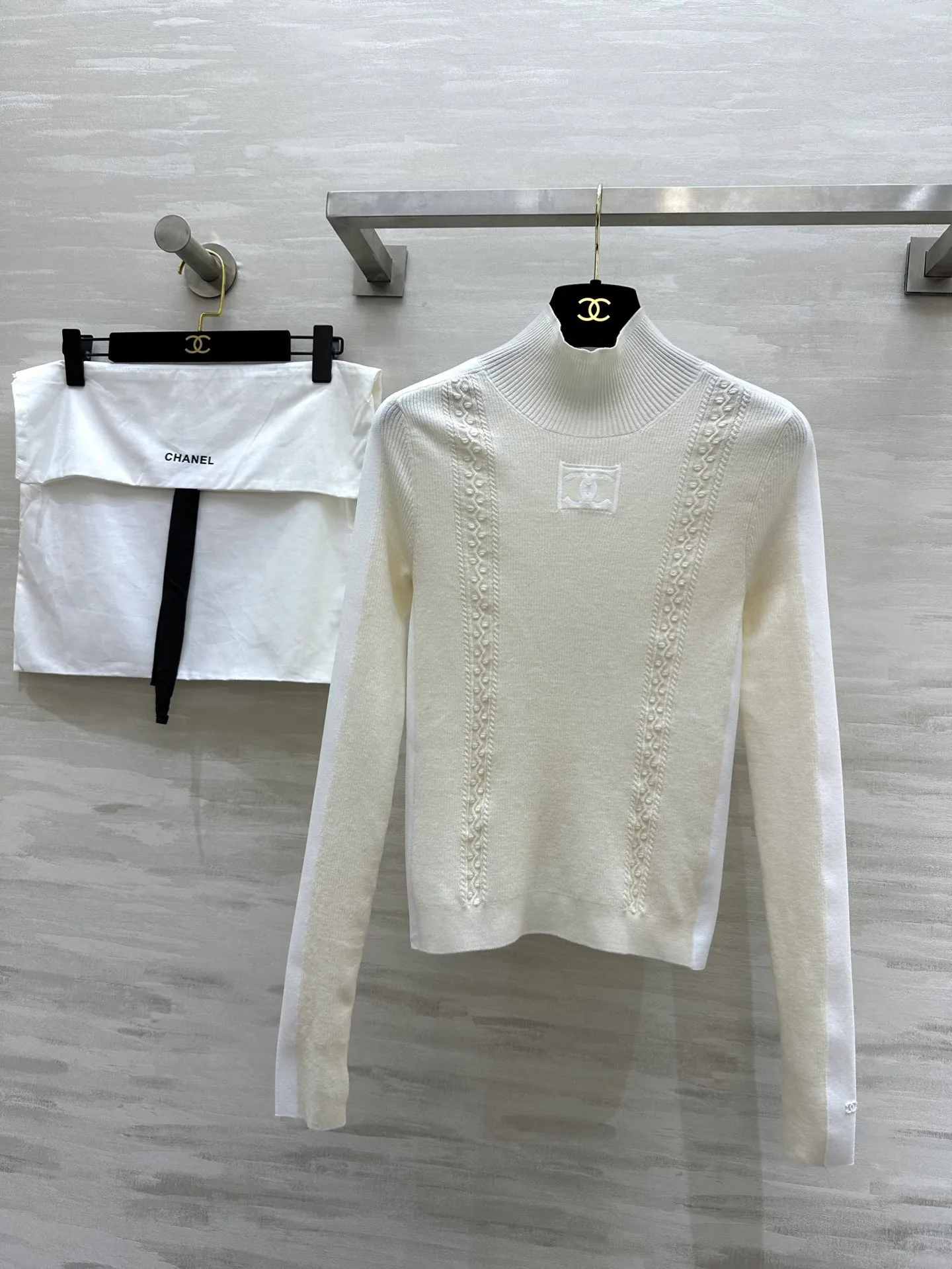 Джемперы И Свитеры Женские Chanel 1616076