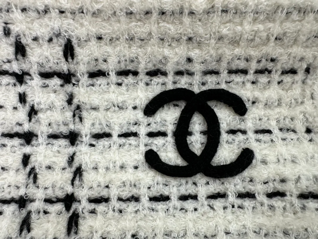 Шарфы Chanel 3844440