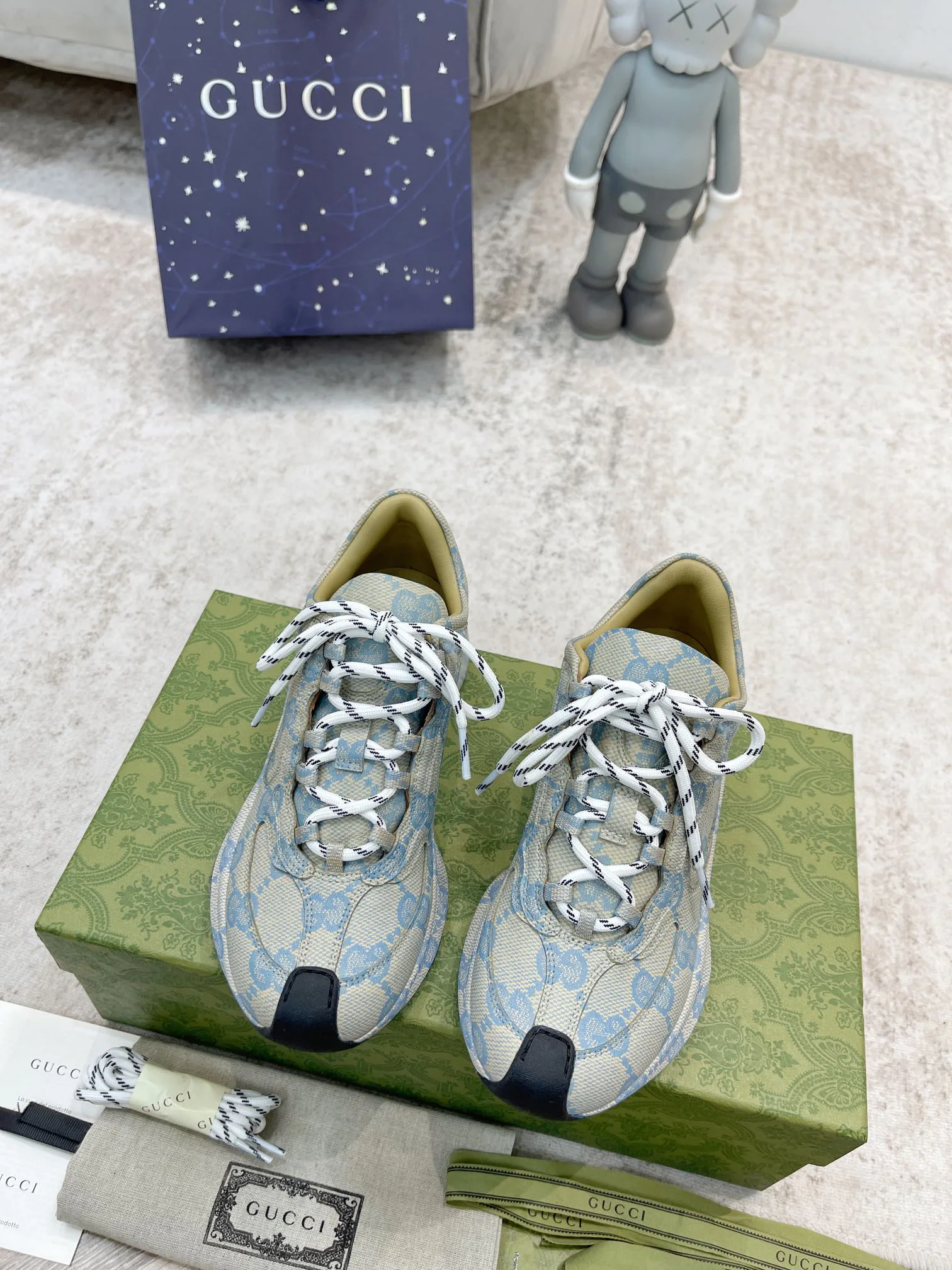 Кроссовки Женские Gucci 9628