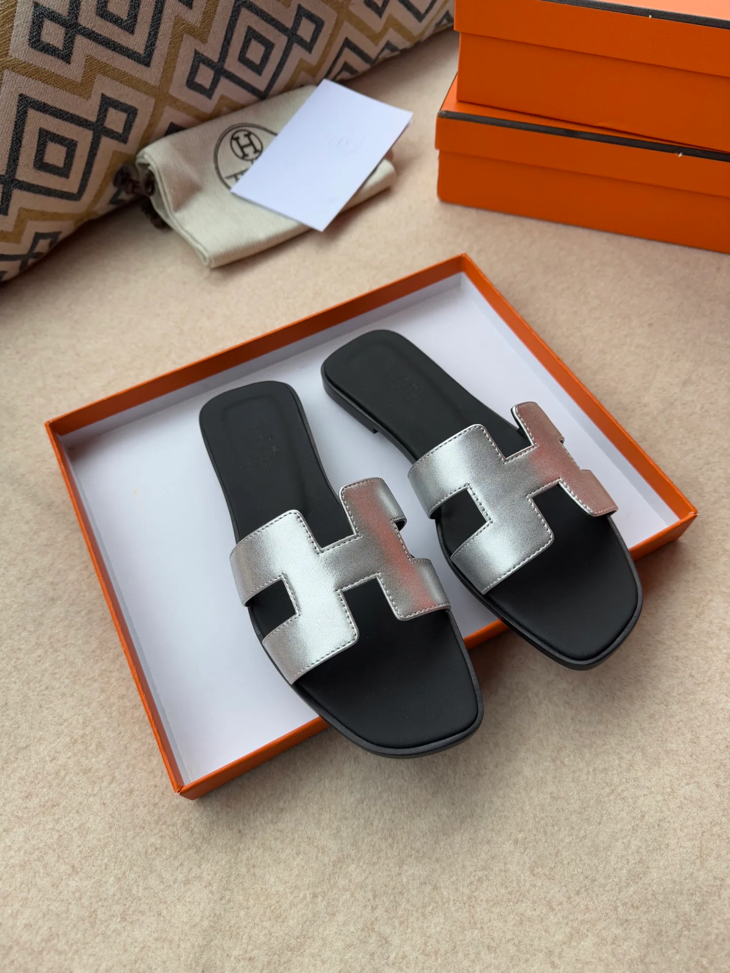 Шлепанцы Женские Hermes 18675