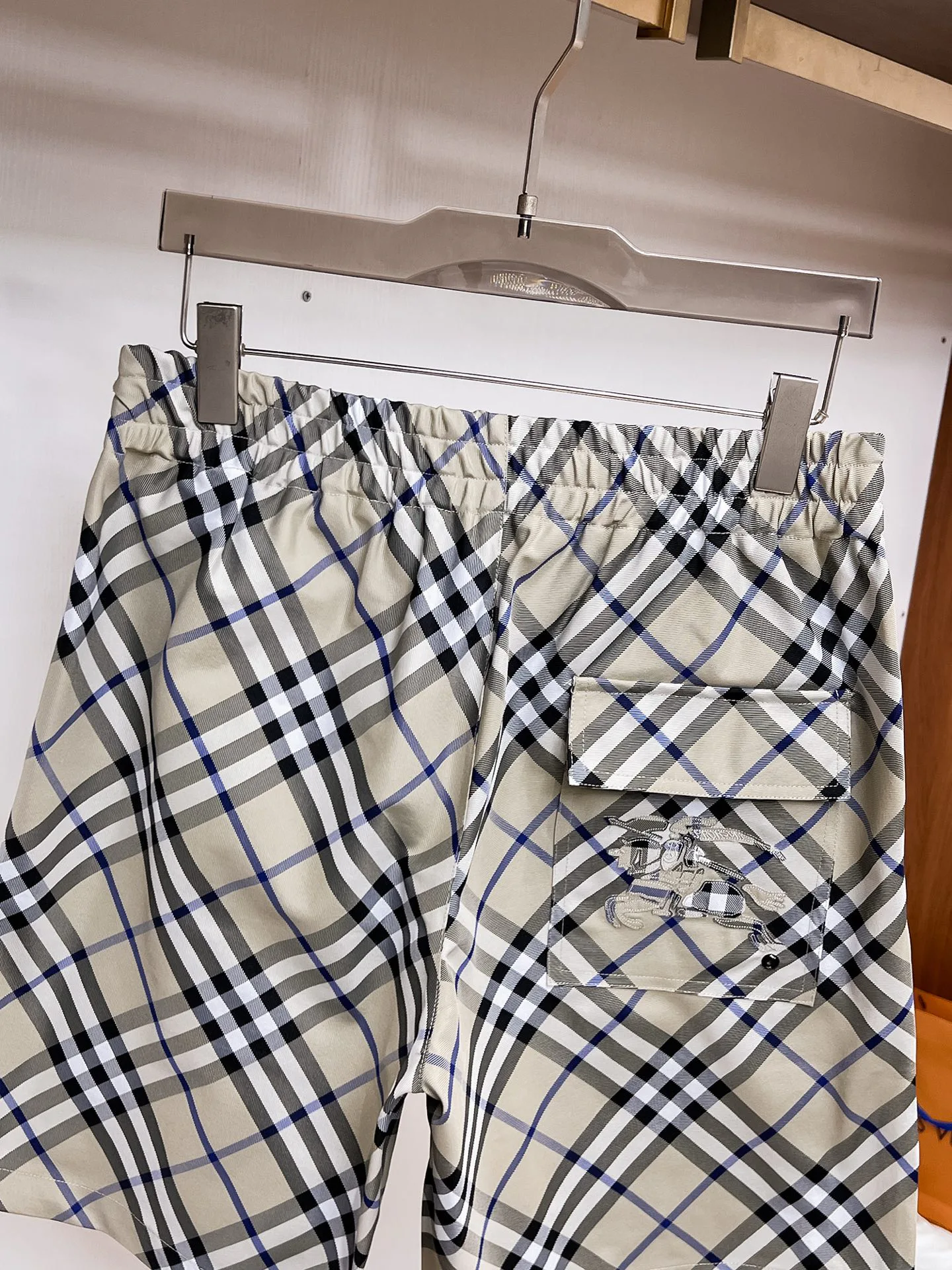 Шорты Мужские Burberry 13417563