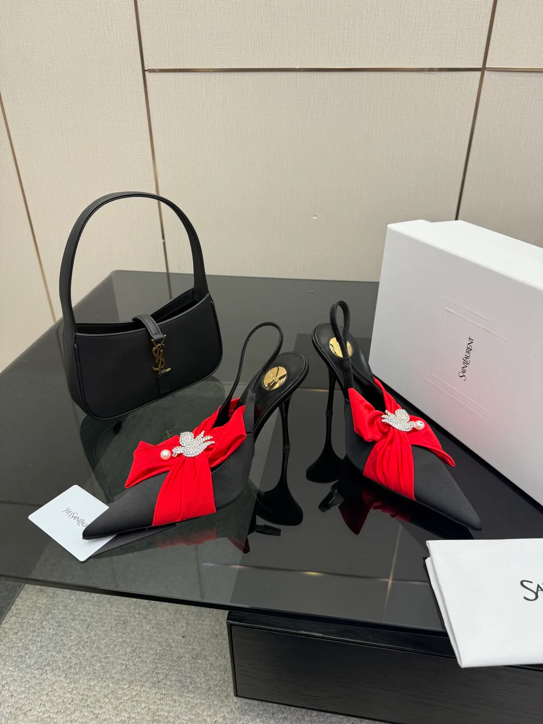 Туфли Женские Saint Laurent 2597137