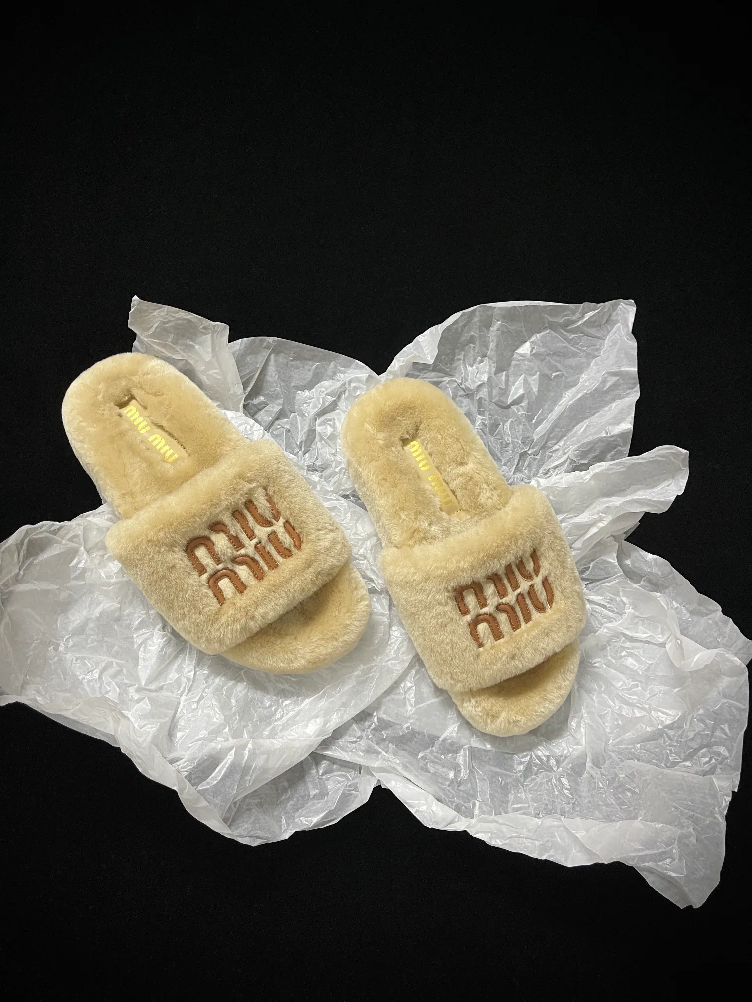 Тапочки Женские Miu Miu 189631