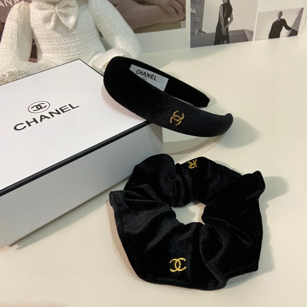 Головные Уборы Chanel 11469198