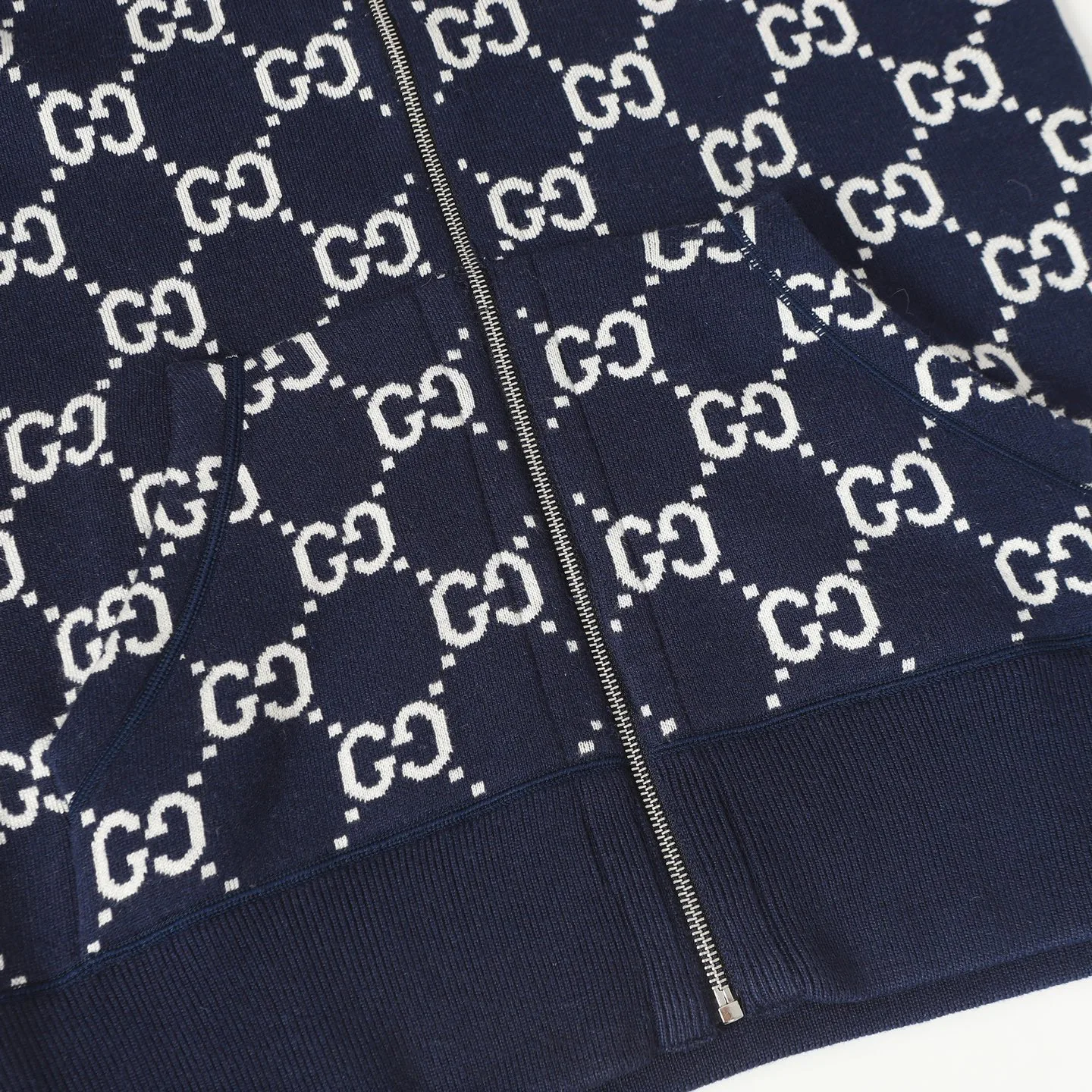 Джемперы И Свитеры Мужские Gucci 116511