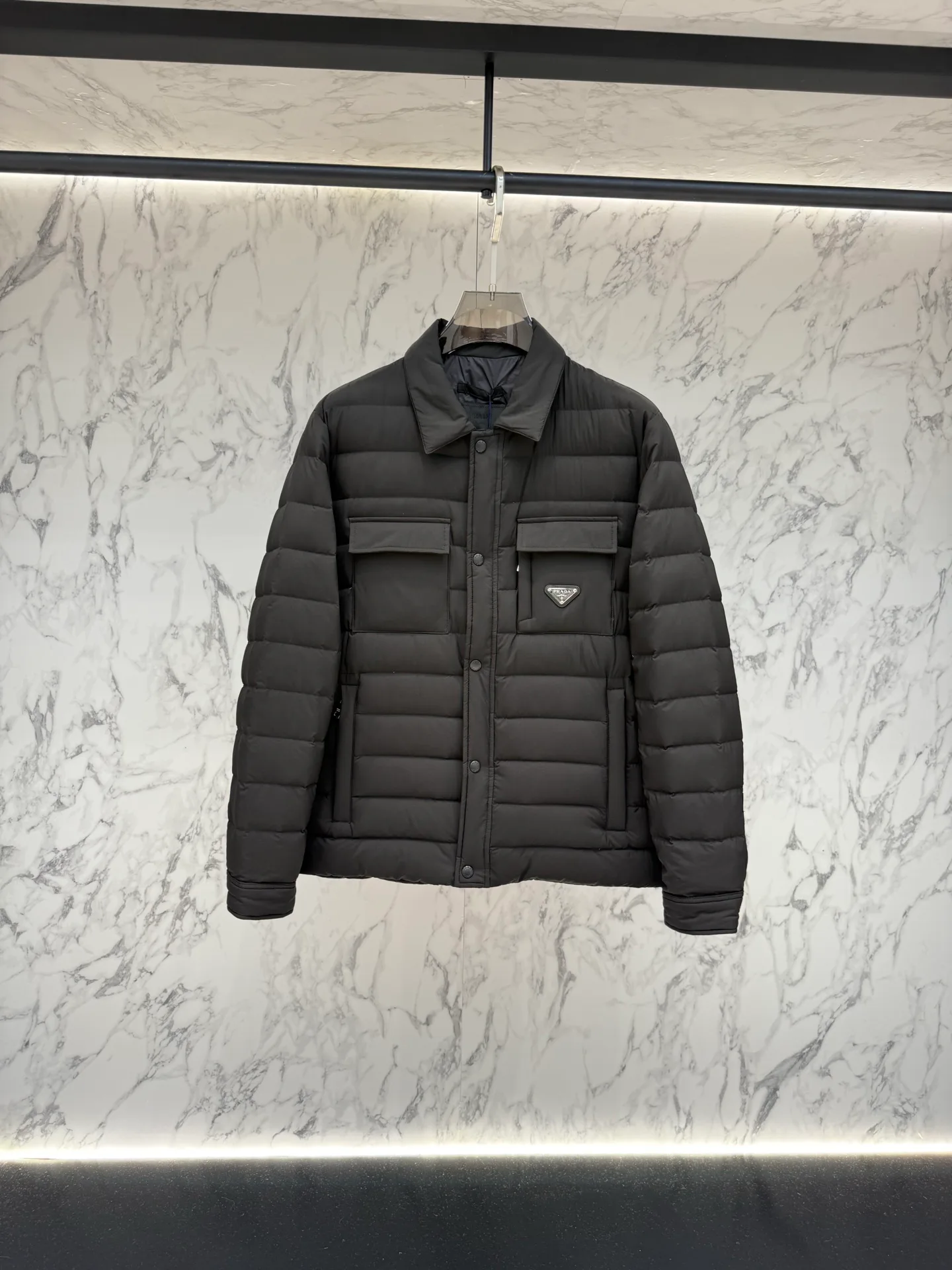 Куртки И Пуховики Женские Prada 18047778