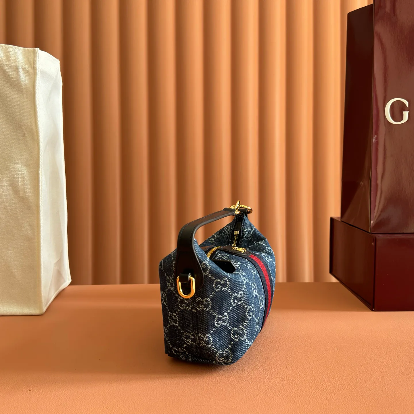 Классические Сумки Женские Gucci 4365369